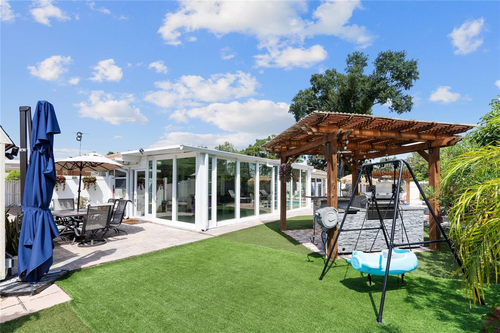 Single Family Residence at 14501 HIGHLAND HILLS PL, TAMPA, photo 44 of 55