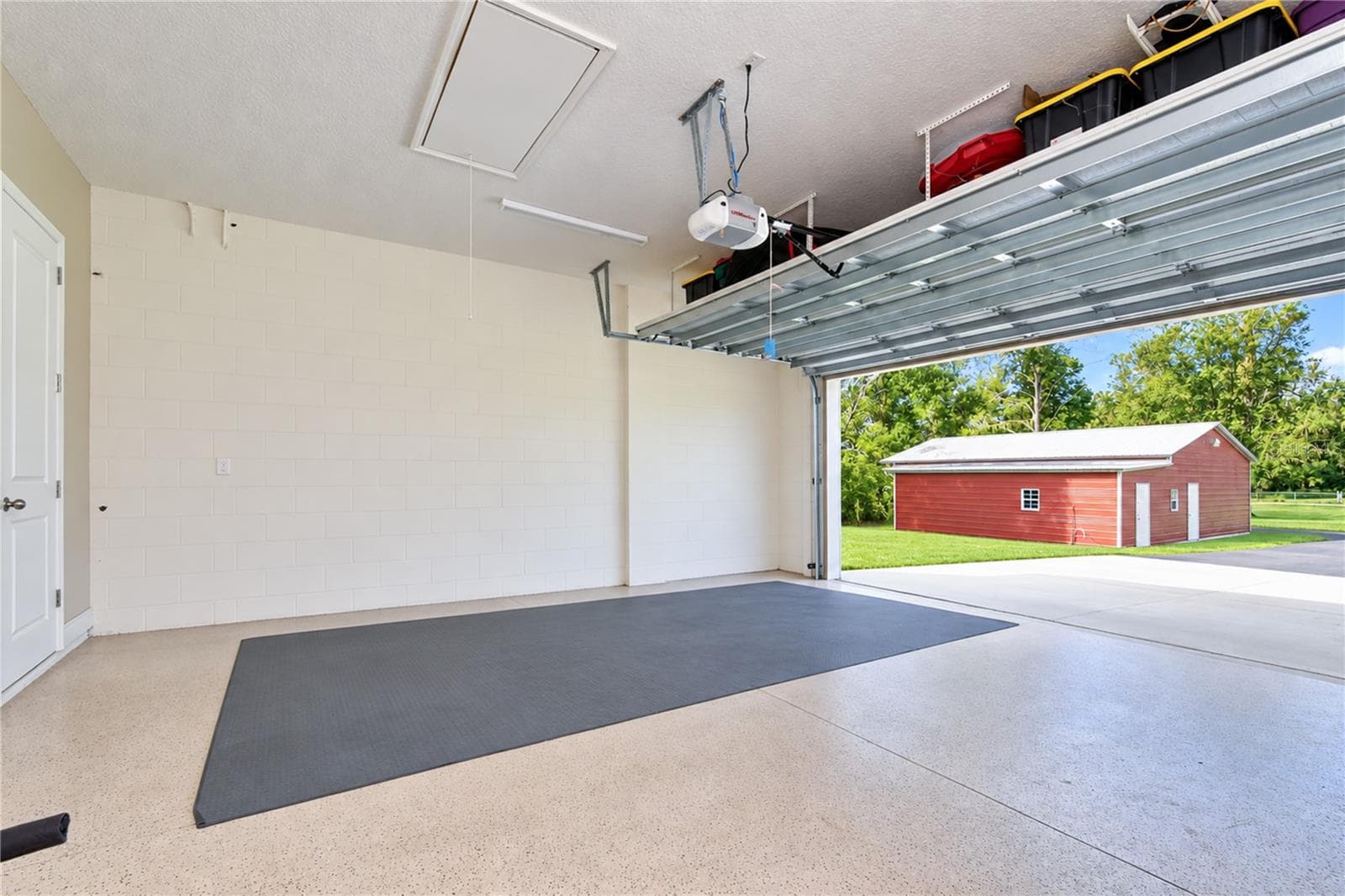 2 Car Garage - 5746 FRONTIER DR, ZEPHYRHILLS