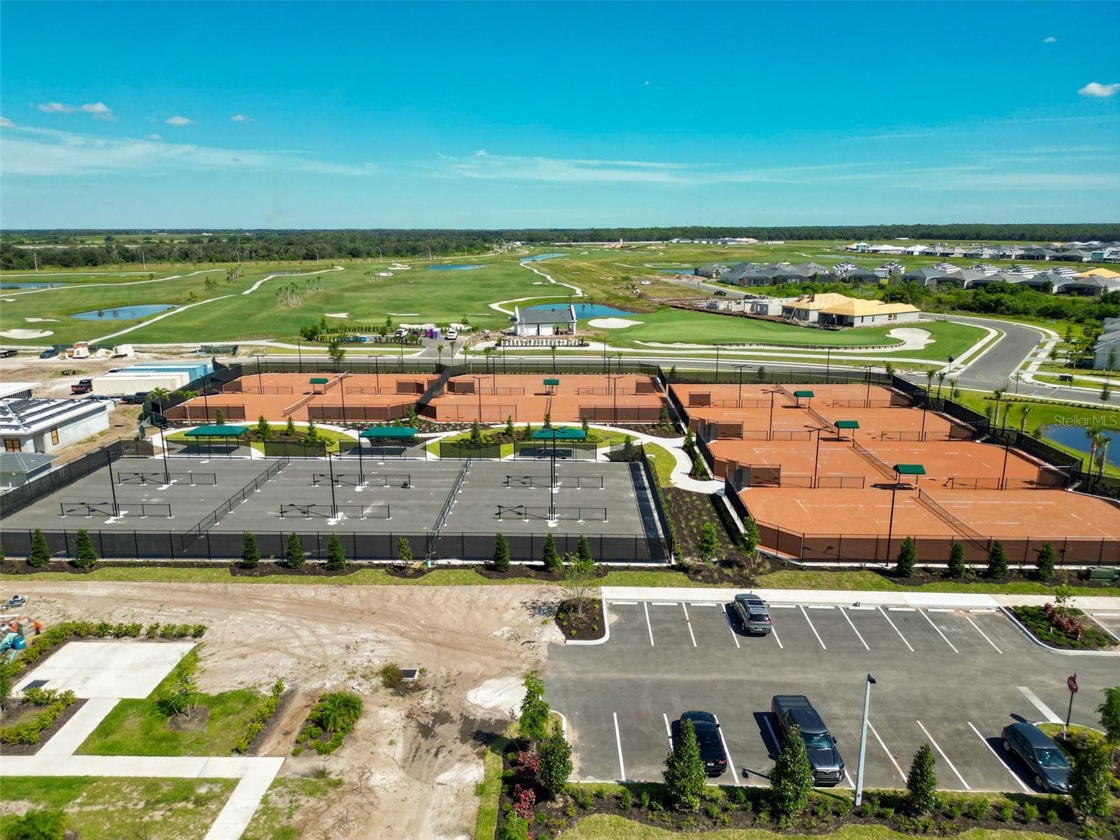 Condominium at 19140 SCALLOP LOOP #302, LAKEWOOD RANCH, photo 44 of 64