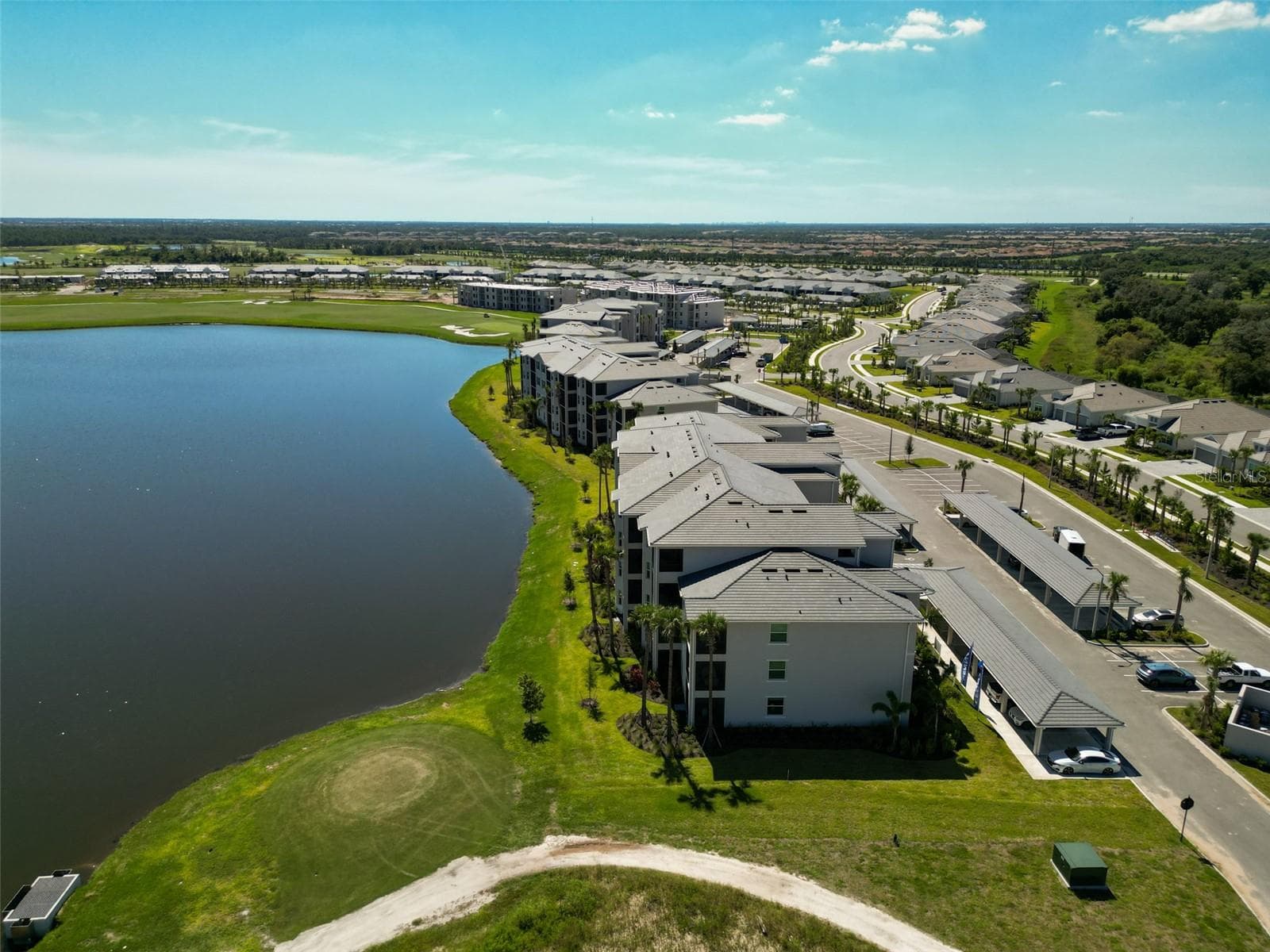 Condominium at 19140 SCALLOP LOOP #302, LAKEWOOD RANCH, photo 45 of 64