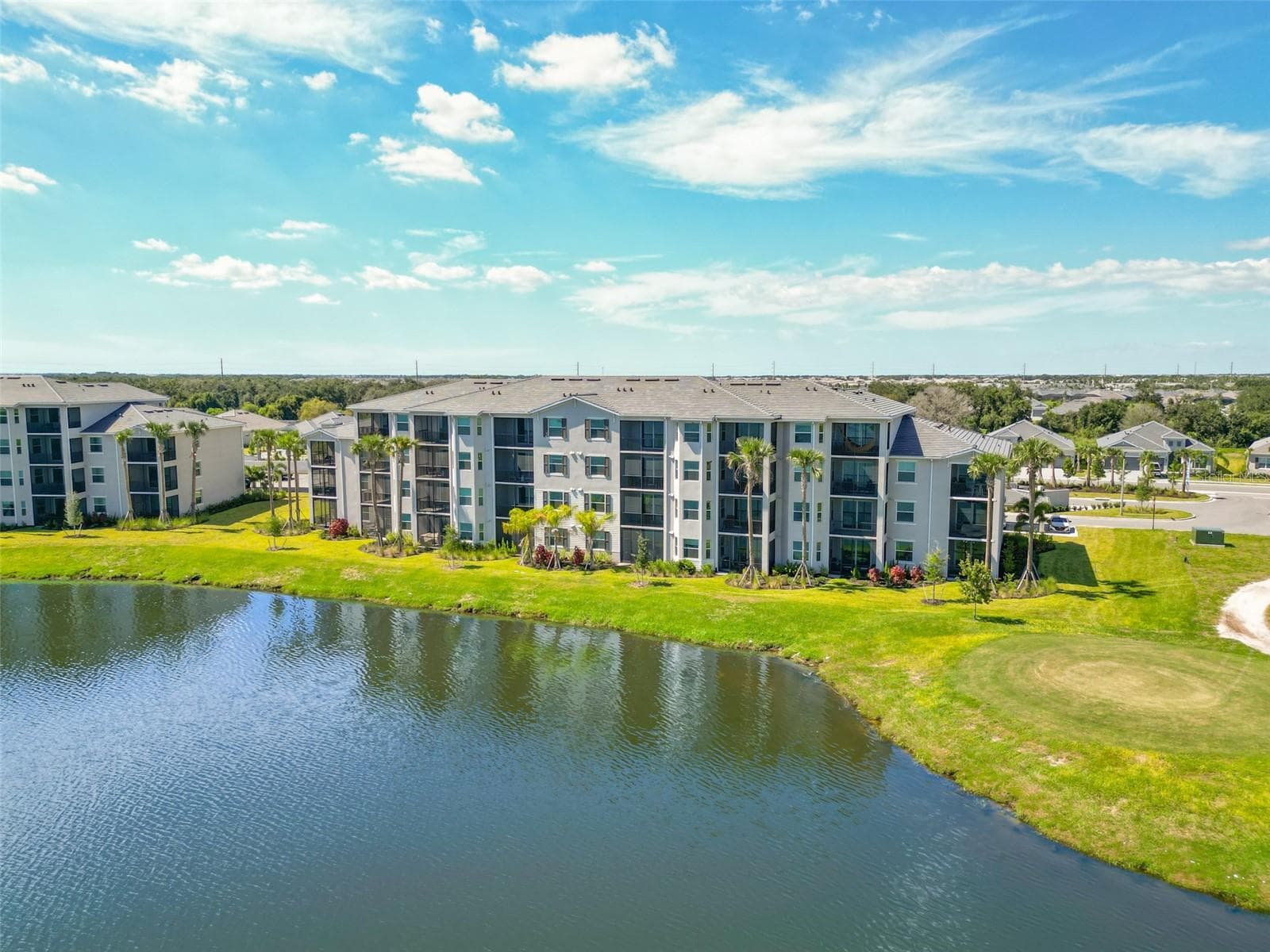 Condominium at 19140 SCALLOP LOOP #302, LAKEWOOD RANCH, photo 51 of 64