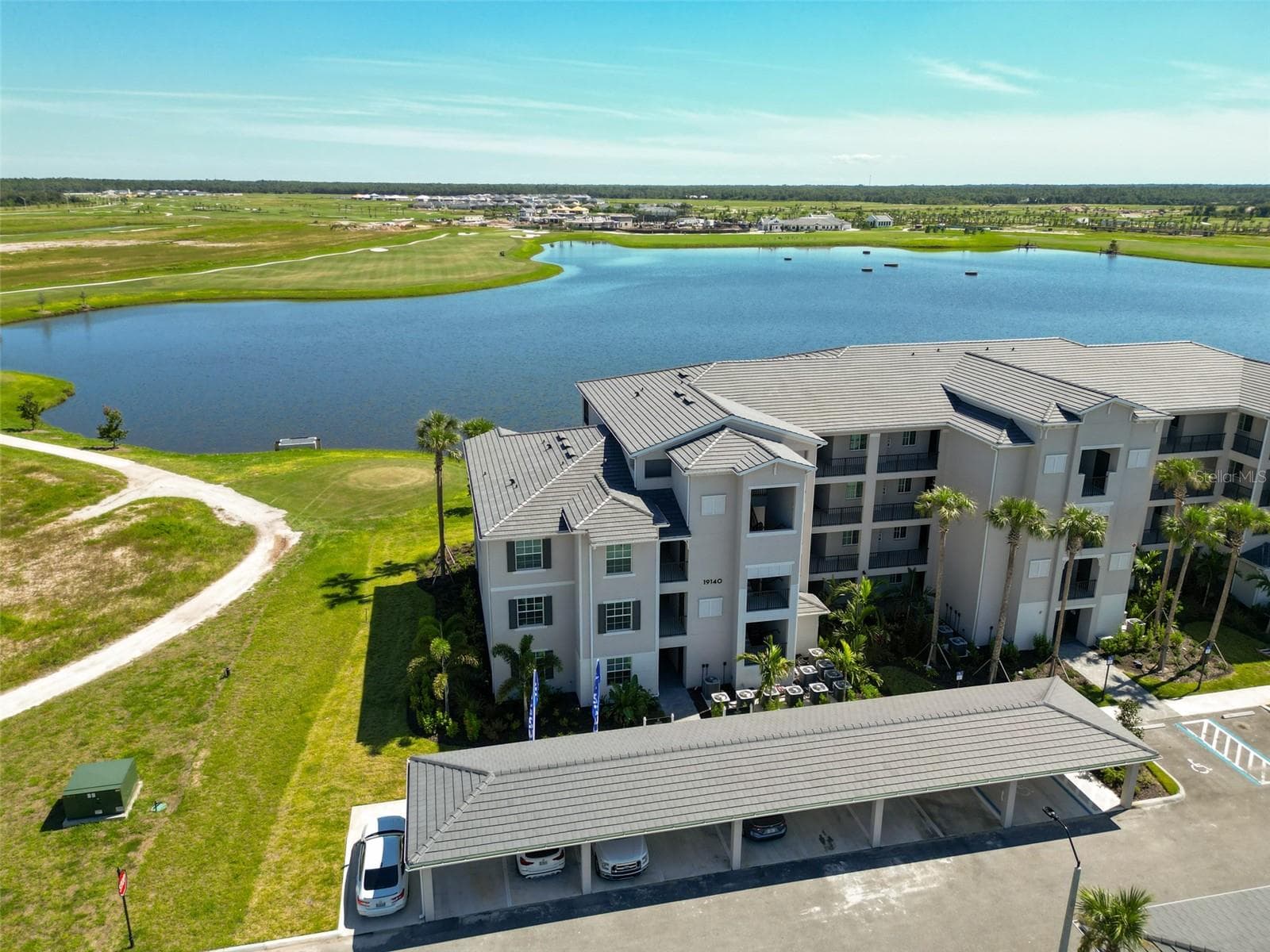 Condominium at 19140 SCALLOP LOOP #302, LAKEWOOD RANCH, photo 59 of 64