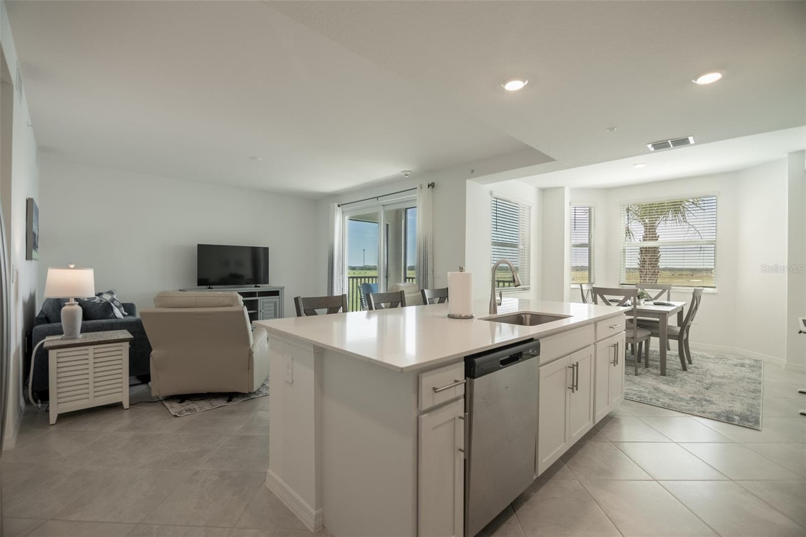Condominium at 19140 SCALLOP LOOP #302, LAKEWOOD RANCH, photo 9 of 64