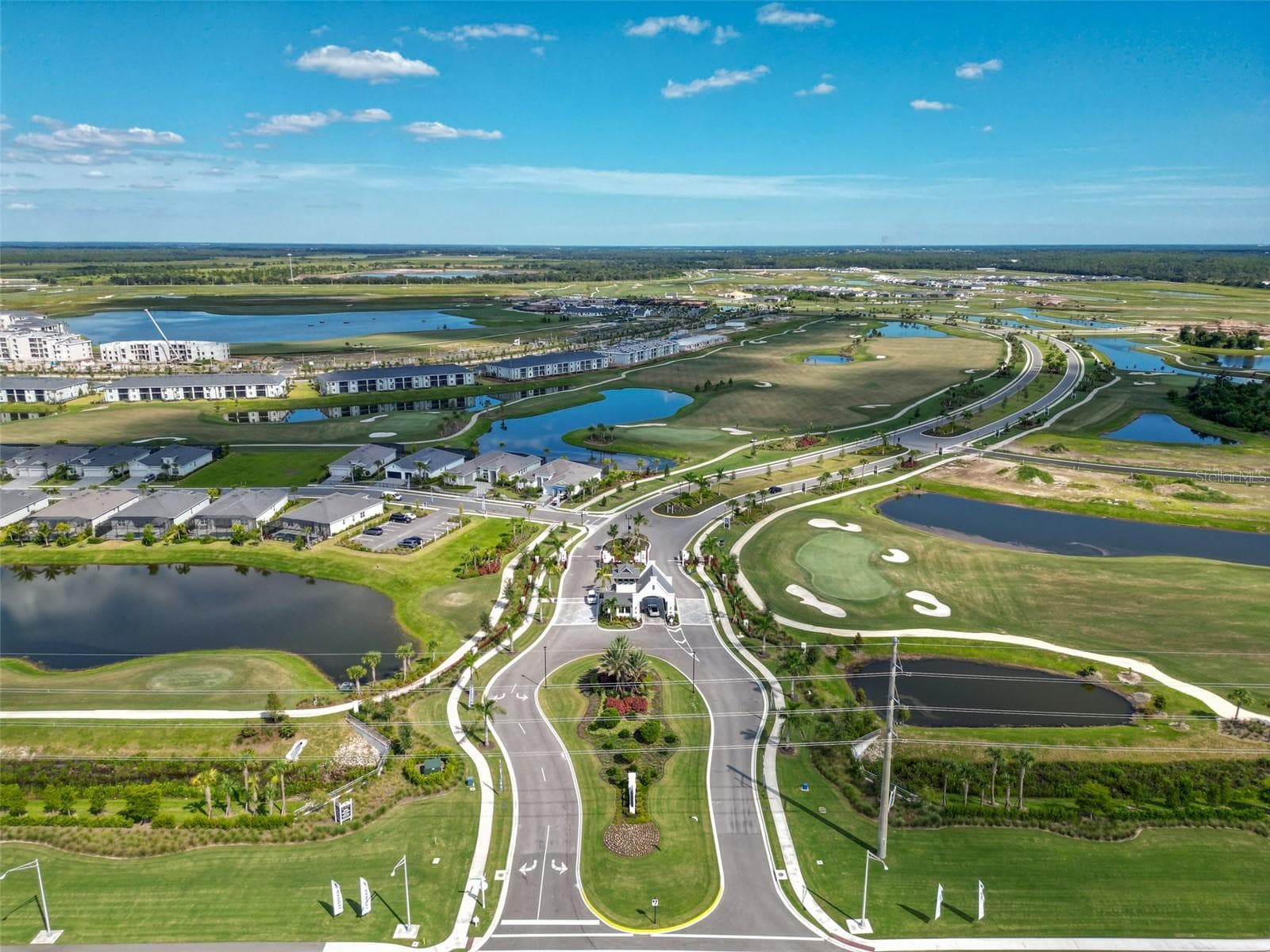Condominium at 19140 SCALLOP LOOP #302, LAKEWOOD RANCH, photo 62 of 64