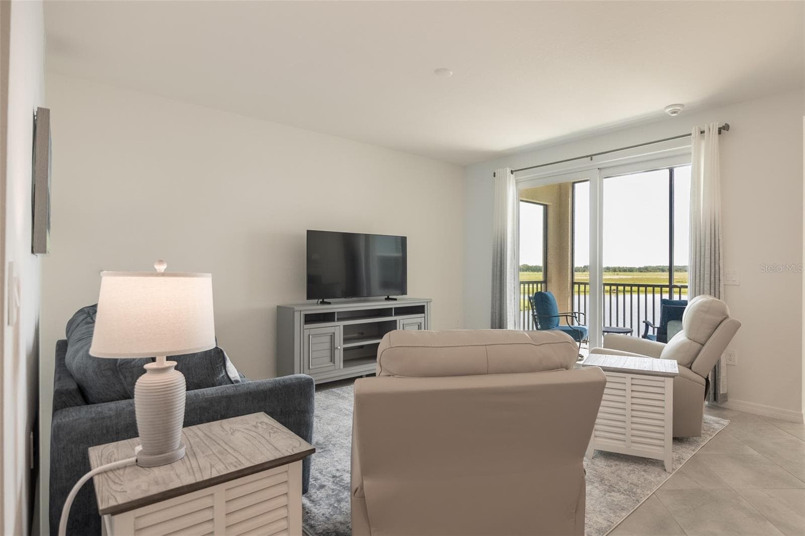 Condominium at 19140 SCALLOP LOOP #302, LAKEWOOD RANCH, photo 19 of 64