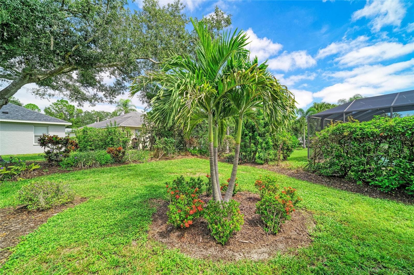 Single Family Residence at 12105 BEEFLOWER DR, LAKEWOOD RANCH, photo 35 of 41