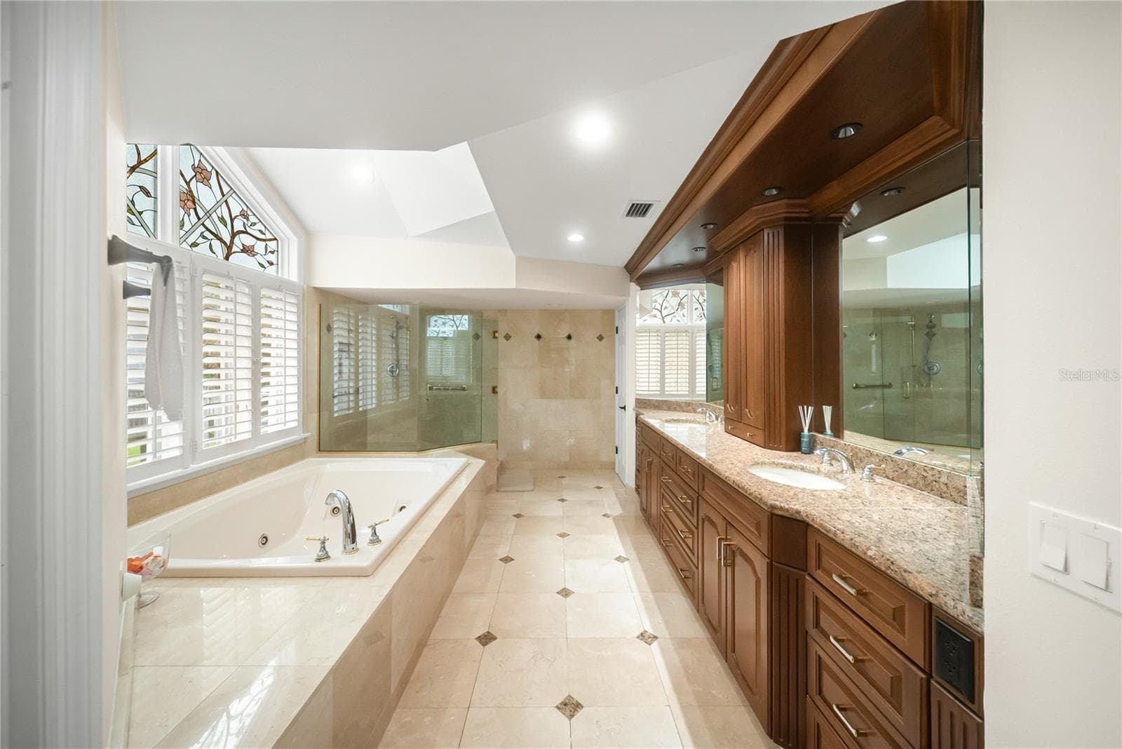 Single Family Residence at 44 TIDY ISLAND BLVD, BRADENTON, photo 24 of 60