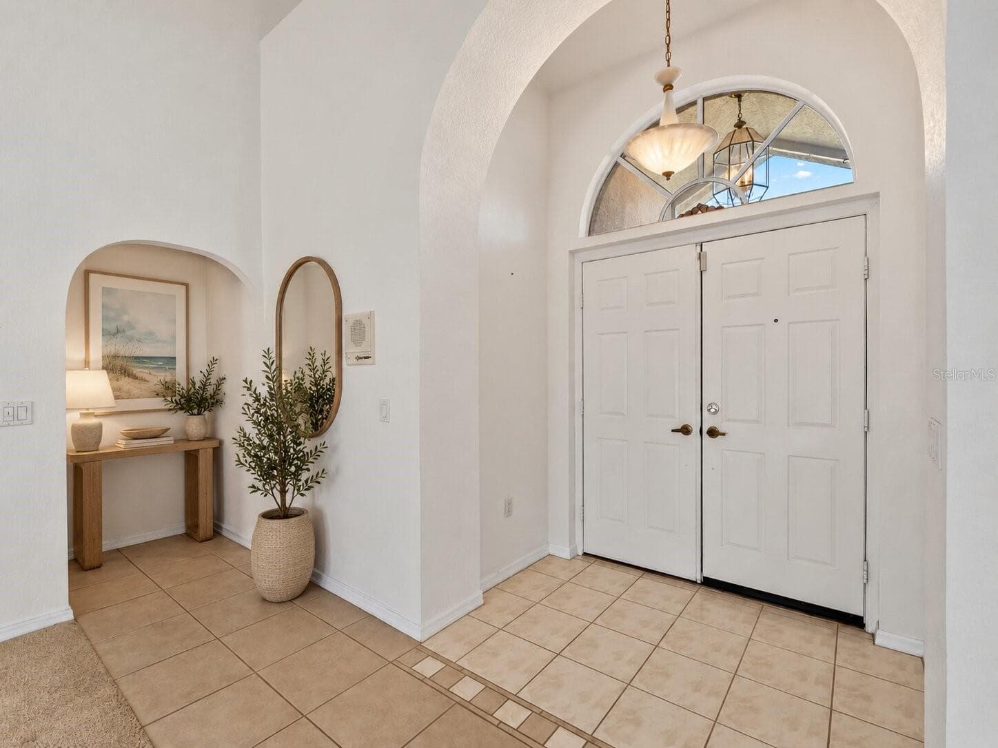 (Staged) Foyer_134TocopillaStreet_PuntaGorda_CleanFinish_Entry.jpg - 134 TOCOPILLA ST, PUNTA GORDA