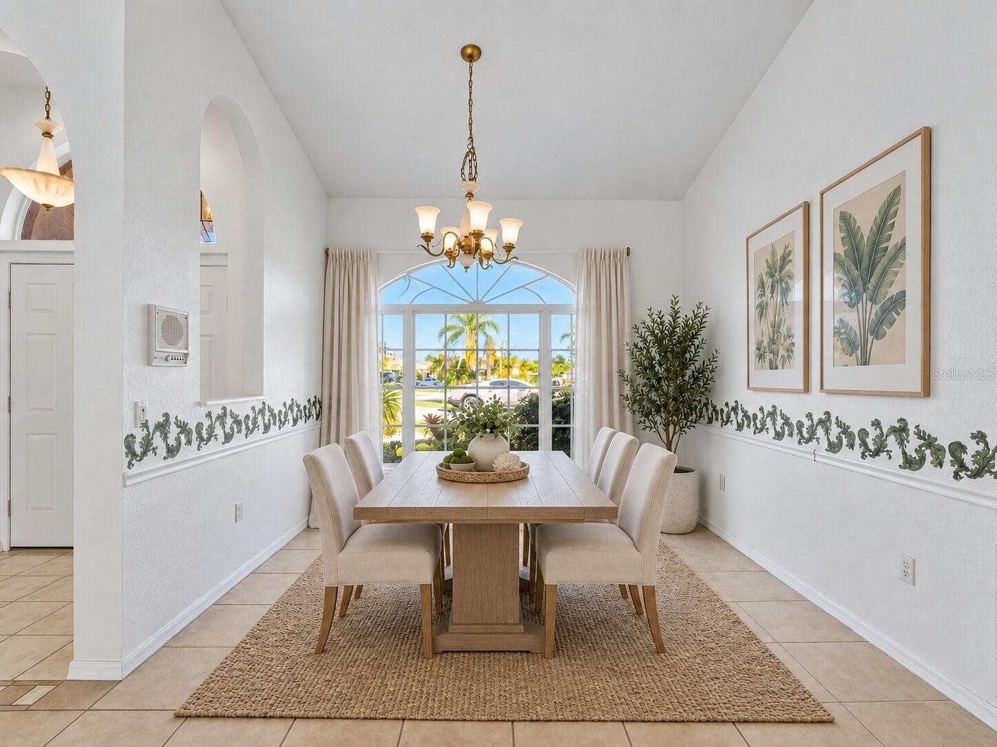 (Staged) DiningRoom_134TocopillaStreet_PuntaGorda_NaturalLight_Daylight.jpg - 134 TOCOPILLA ST, PUNTA GORDA