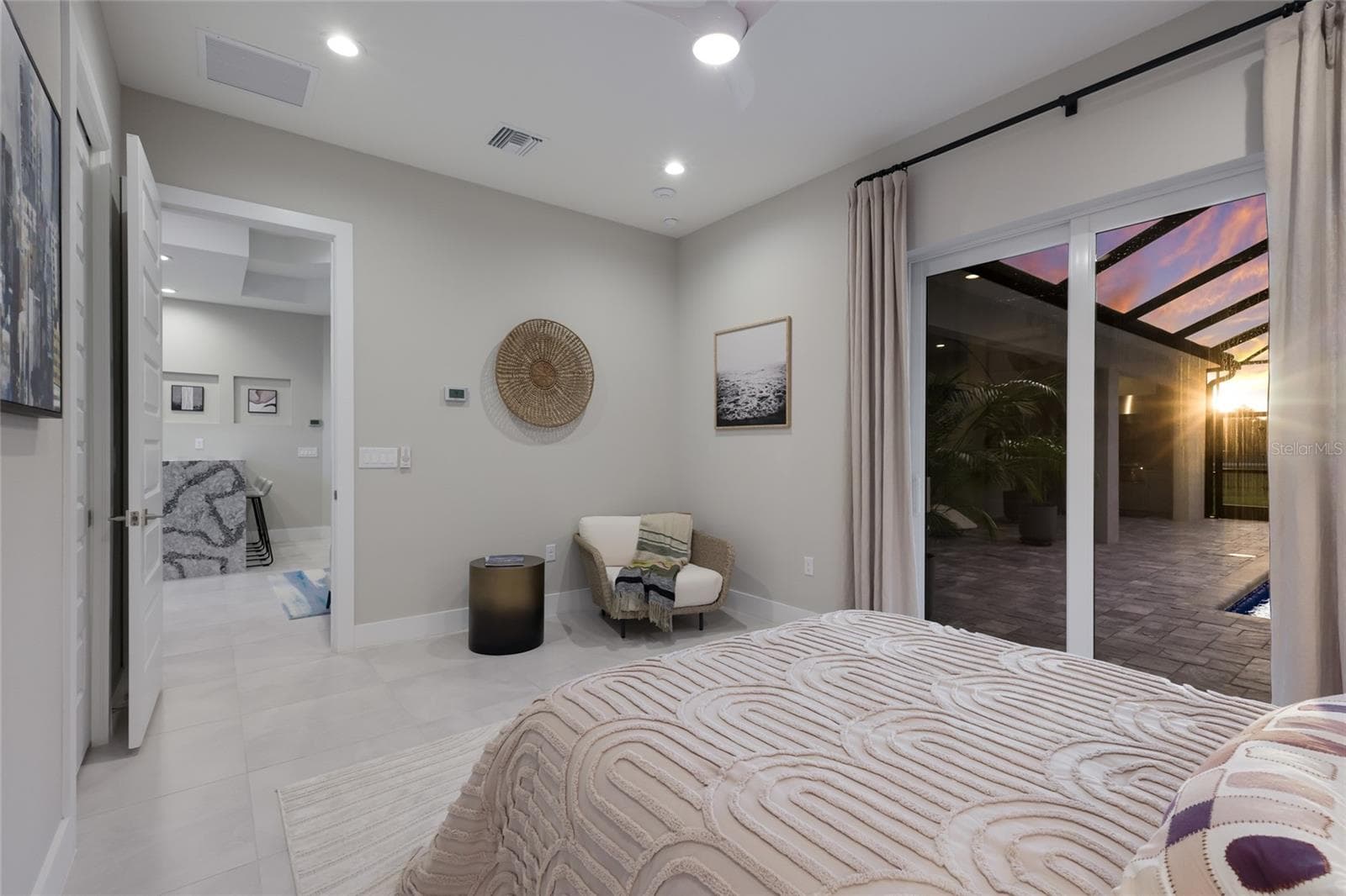 Single Family Residence at 7050 TAMWORTH PKWY, SARASOTA, photo 37 of 71