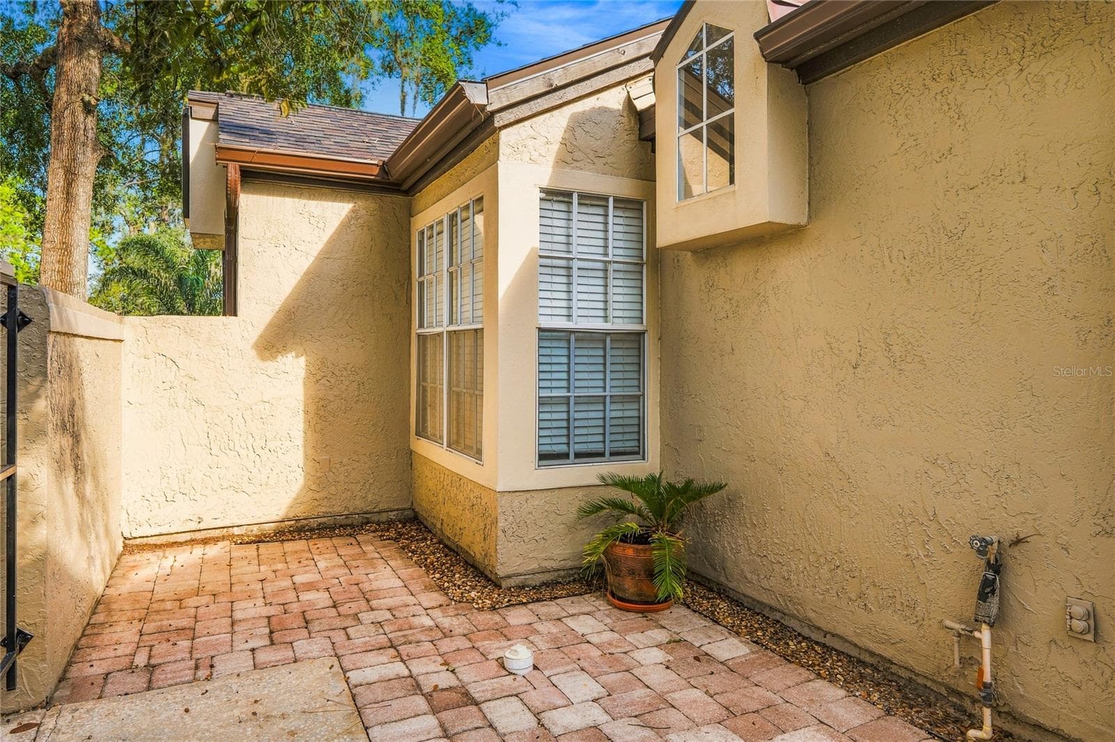Condominium at 1416 FARRINDON CIR #., LAKE MARY, photo 2 of 32