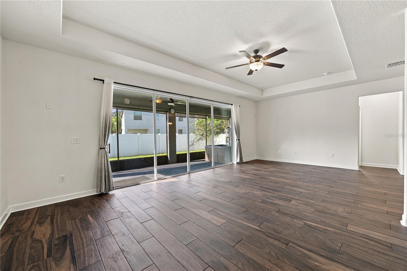 Family/Living Room - 3720 GERRADS CROSS CT, LAND O LAKES