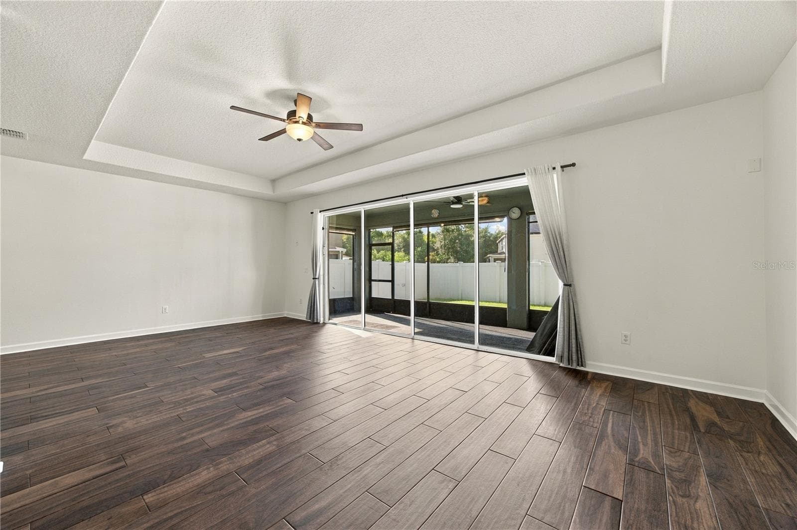 Family/Living/Kitchen - 3720 GERRADS CROSS CT, LAND O LAKES