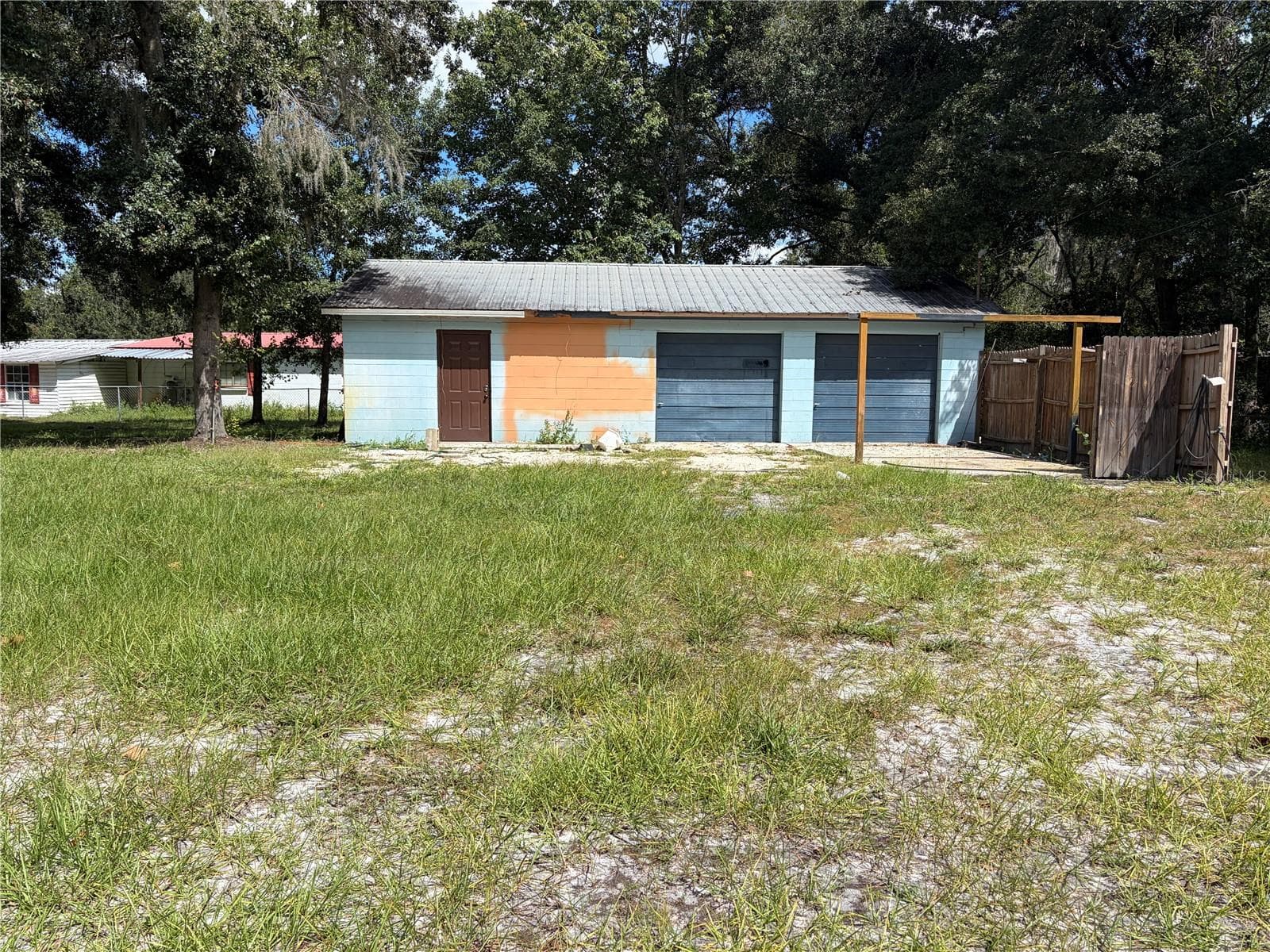 Single Family Residence at 2315 WOODS TRL, LAKELAND, photo 5 of 15