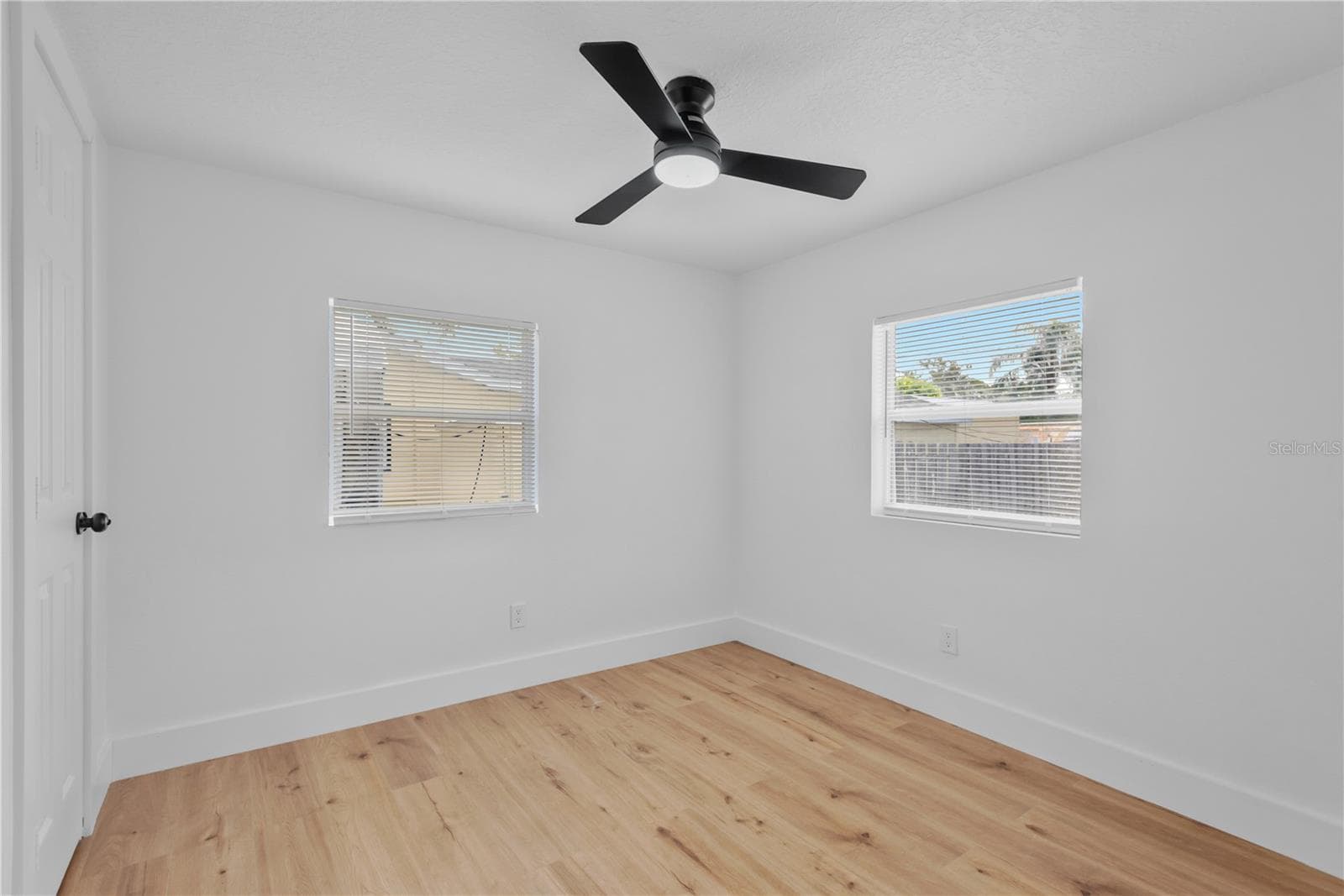 Single Family Residence at 3910 56TH AVE N, ST PETERSBURG, photo 7 of 20