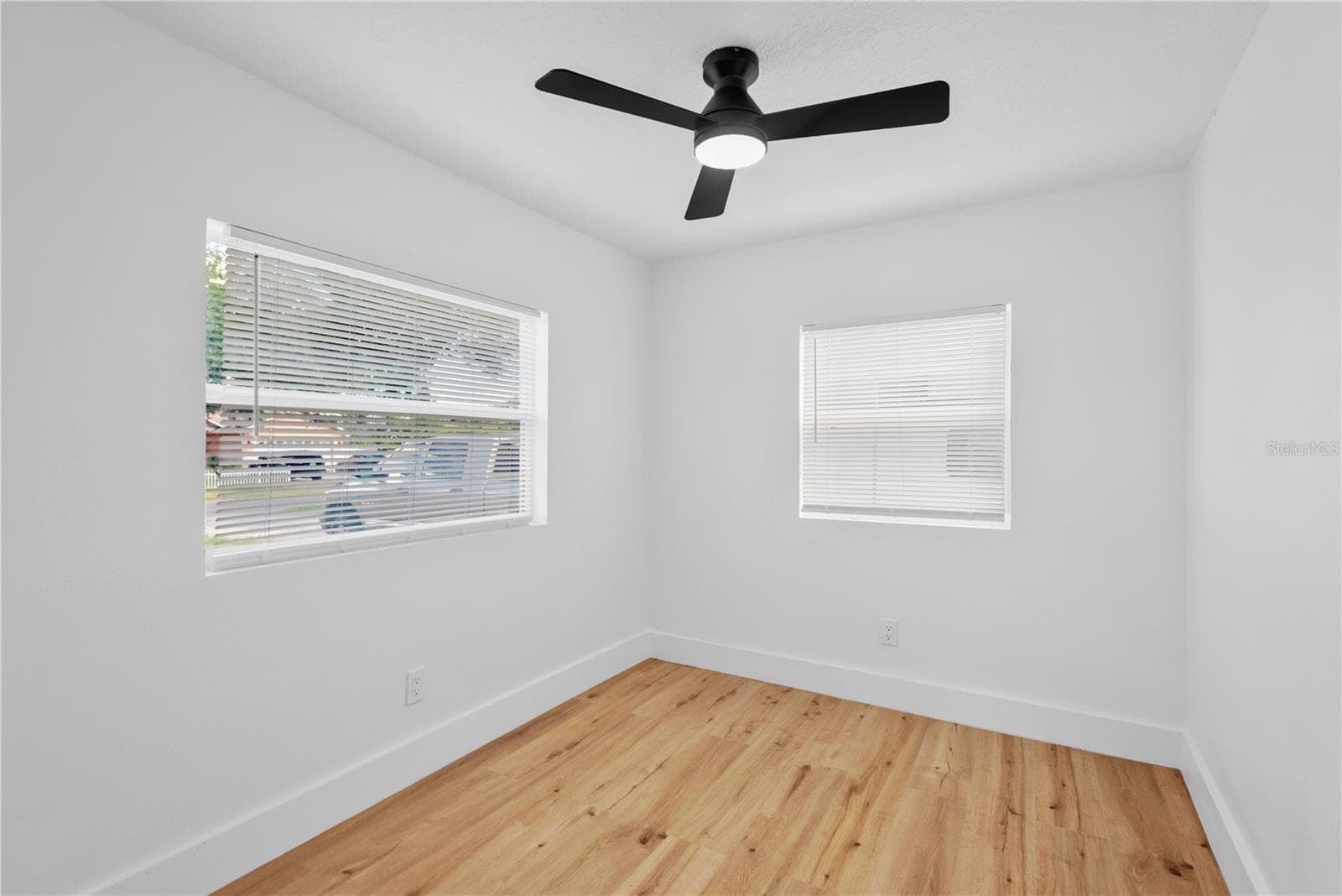 Single Family Residence at 3910 56TH AVE N, ST PETERSBURG, photo 10 of 20