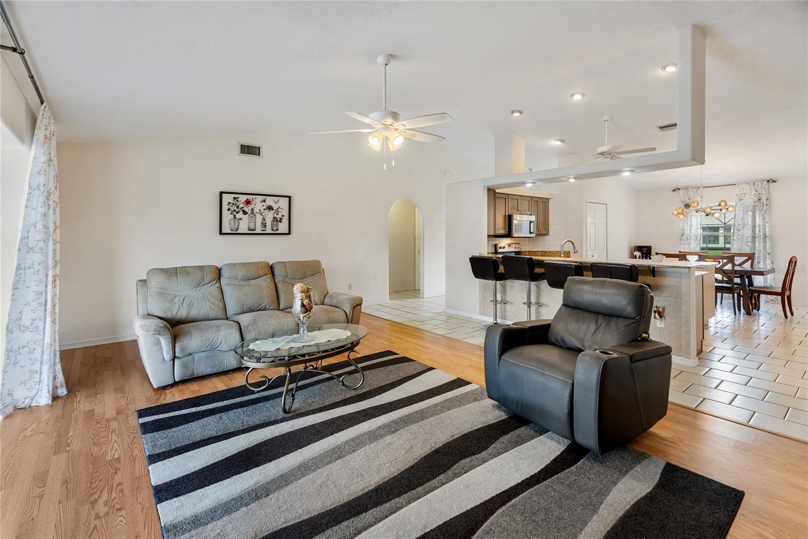 Single Family Residence at 4268 MULGRAVE AVE, NORTH PORT, photo 10 of 51