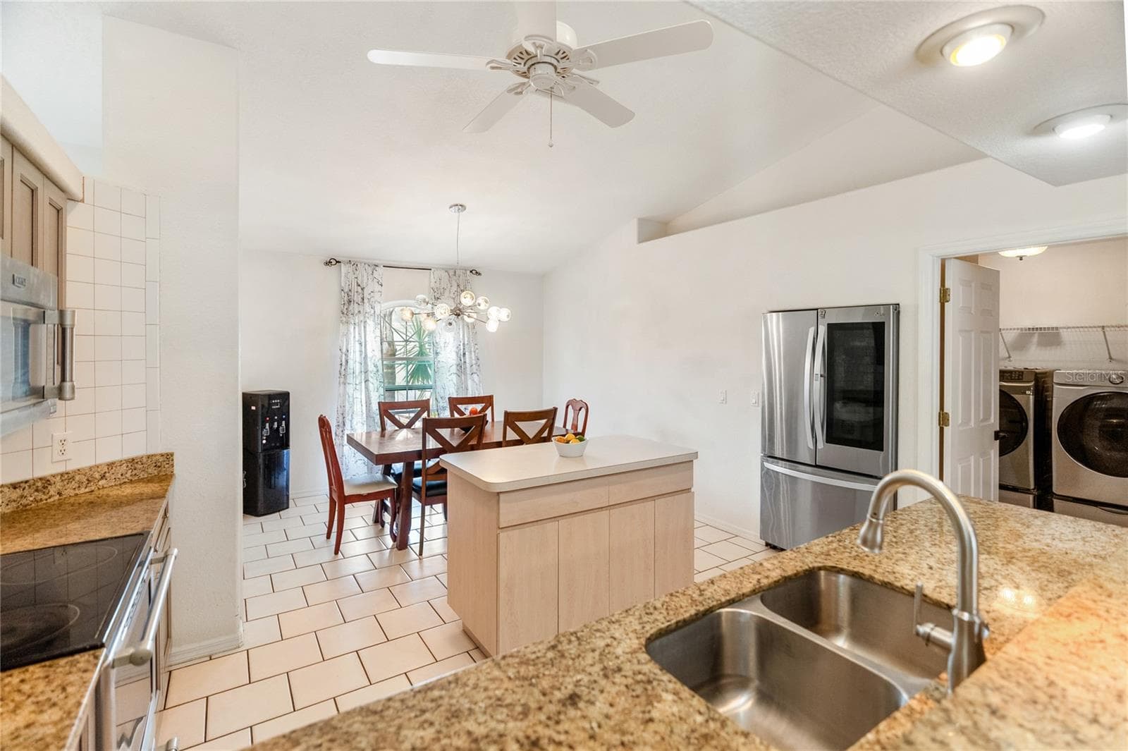 Single Family Residence at 4268 MULGRAVE AVE, NORTH PORT, photo 9 of 51