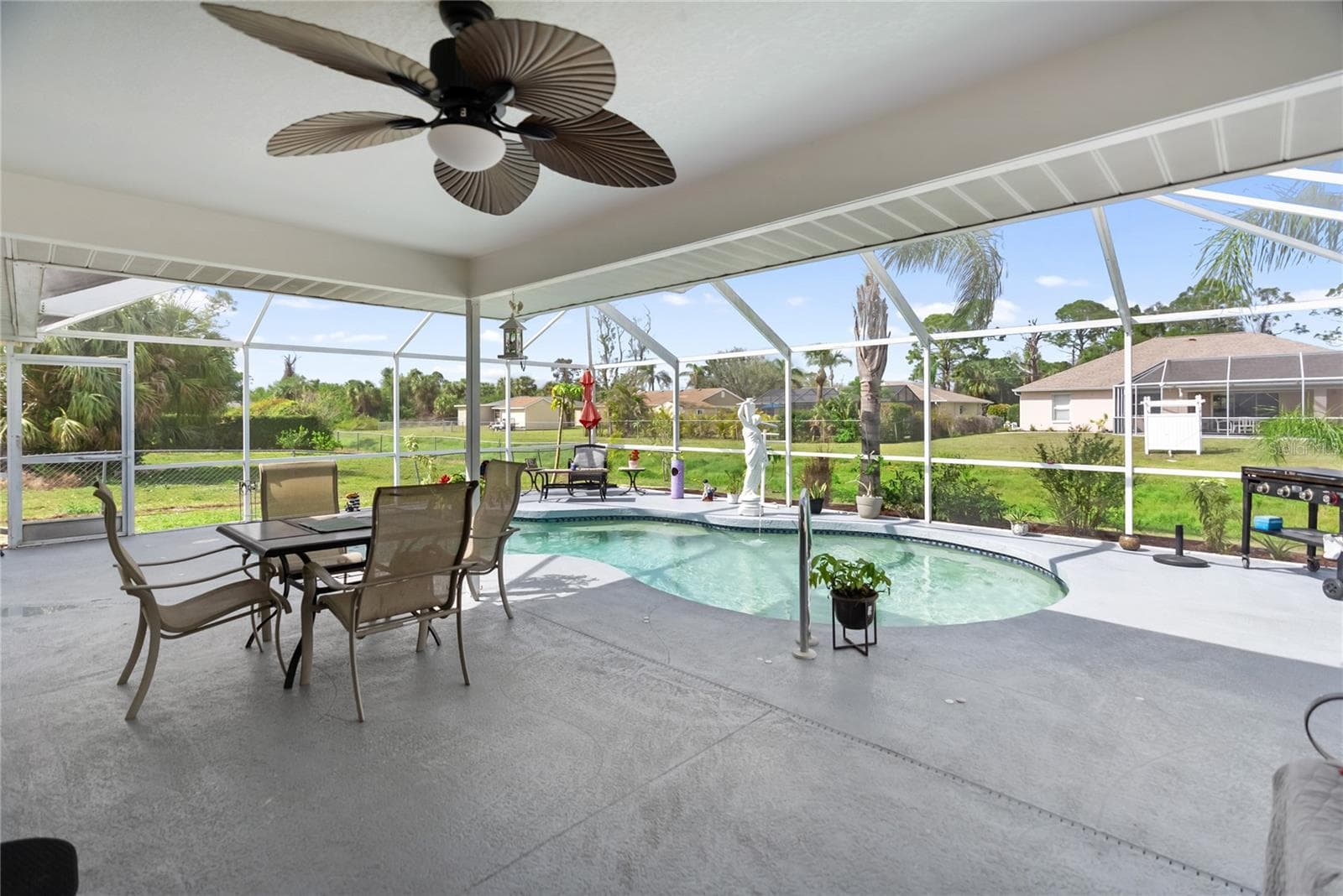 Single Family Residence at 4268 MULGRAVE AVE, NORTH PORT, photo 31 of 51