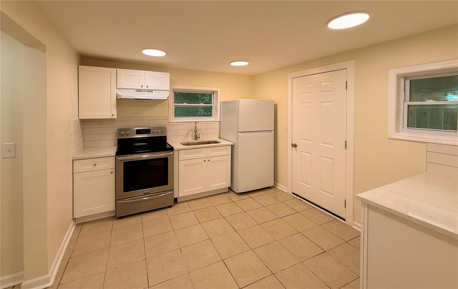 Single Family Residence at 5106 APPLETON AVE, JACKSONVILLE, photo 16 of 19