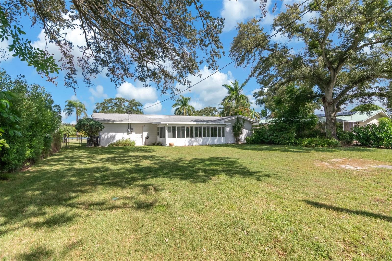 Large lot! - 4330 20TH AVE N, ST PETERSBURG