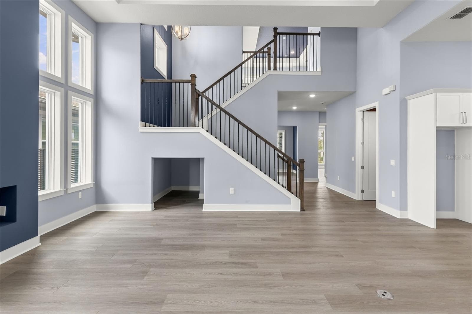 Single Family Residence at 10061 GOBAT ALY, ORLANDO, photo 18 of 92