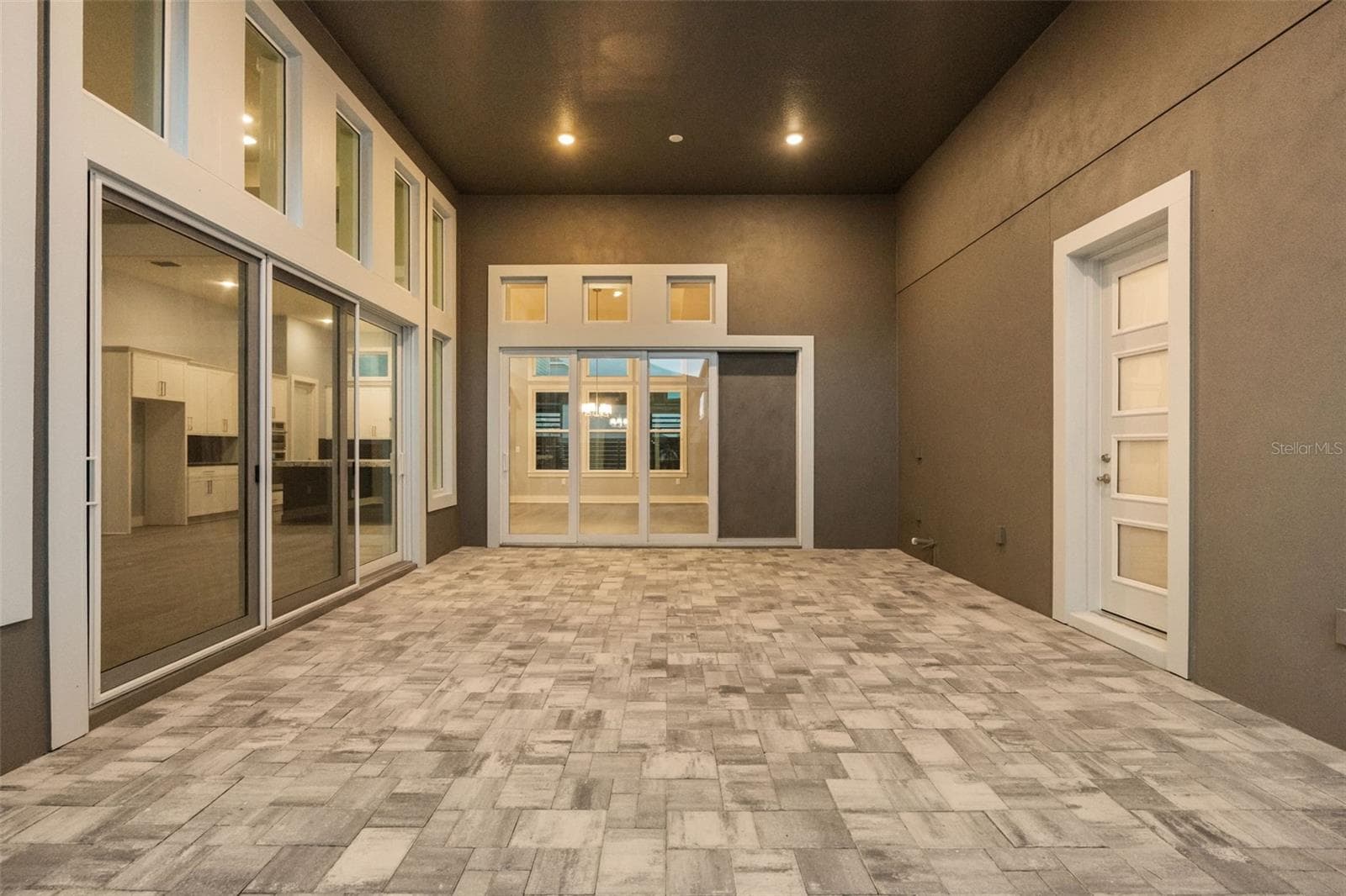 Single Family Residence at 10061 GOBAT ALY, ORLANDO, photo 60 of 92