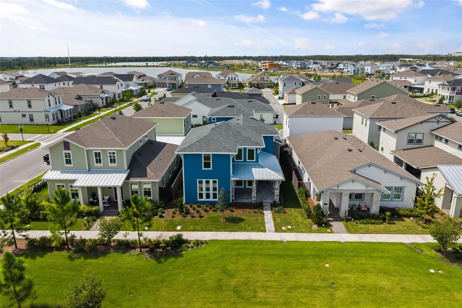 Single Family Residence at 10061 GOBAT ALY, ORLANDO, photo 8 of 92