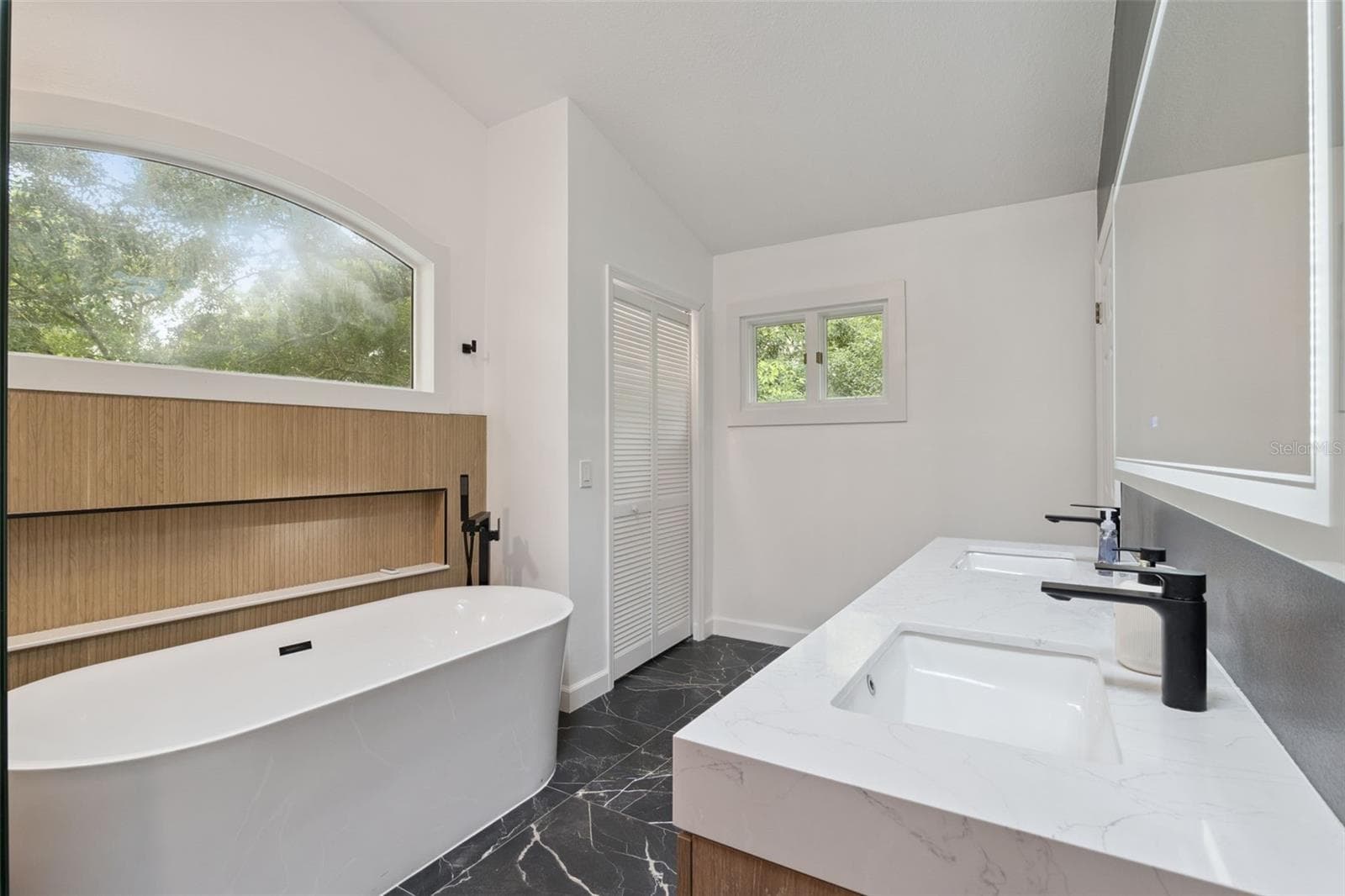 Primary Bath - 1521 FRANCES DR, APOPKA
