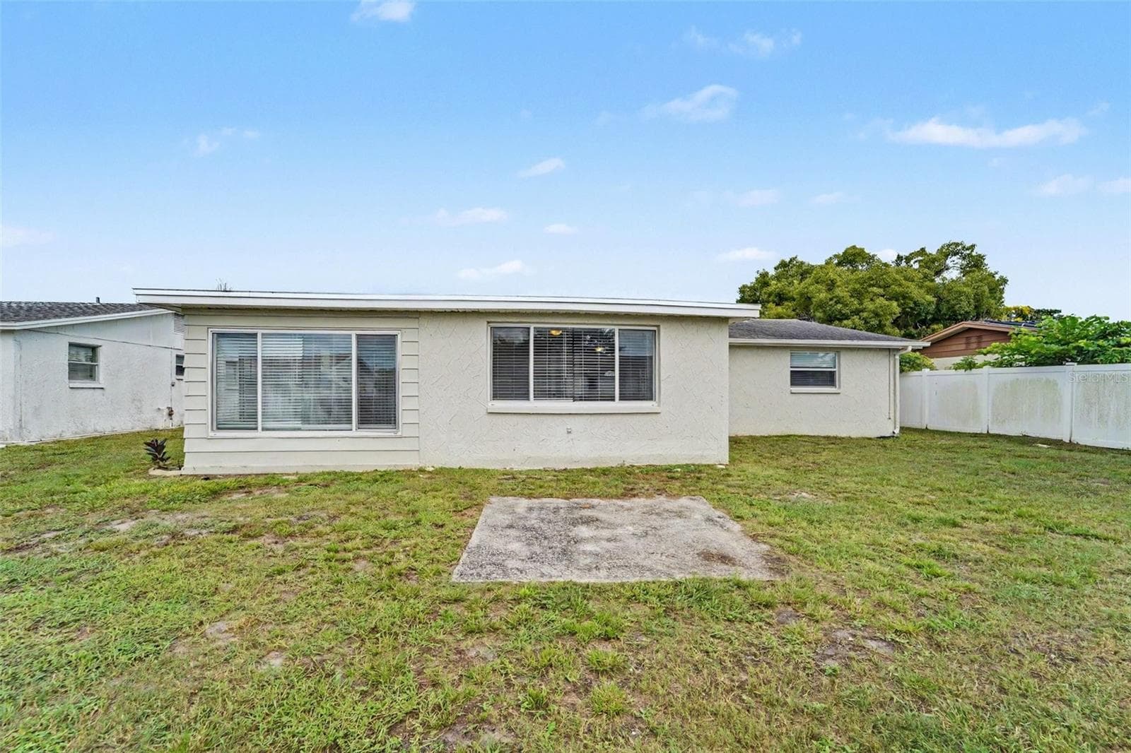 Single Family Residence at 9035 SAINT REGIS LN, PORT RICHEY, photo 18 of 19