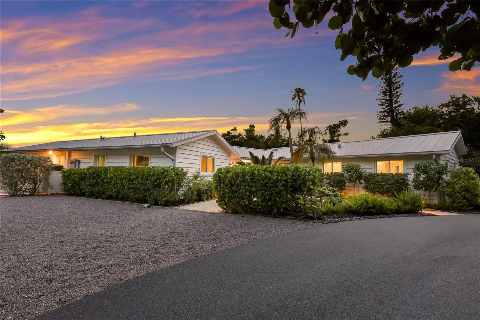 Single Family Residence at 6561 BAYOU HAMMOCK RD, LONGBOAT KEY, photo 5 of 81