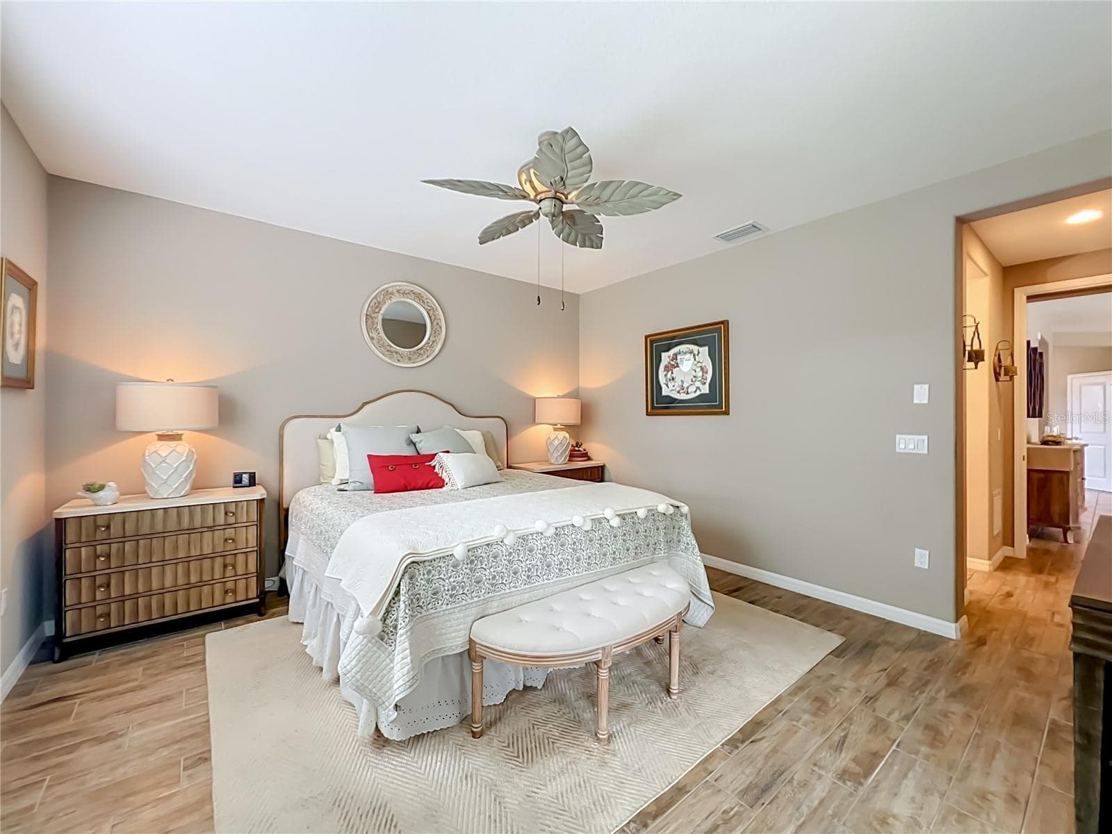 Spacious Primary Suite - 342 ALCOVE DR, GROVELAND