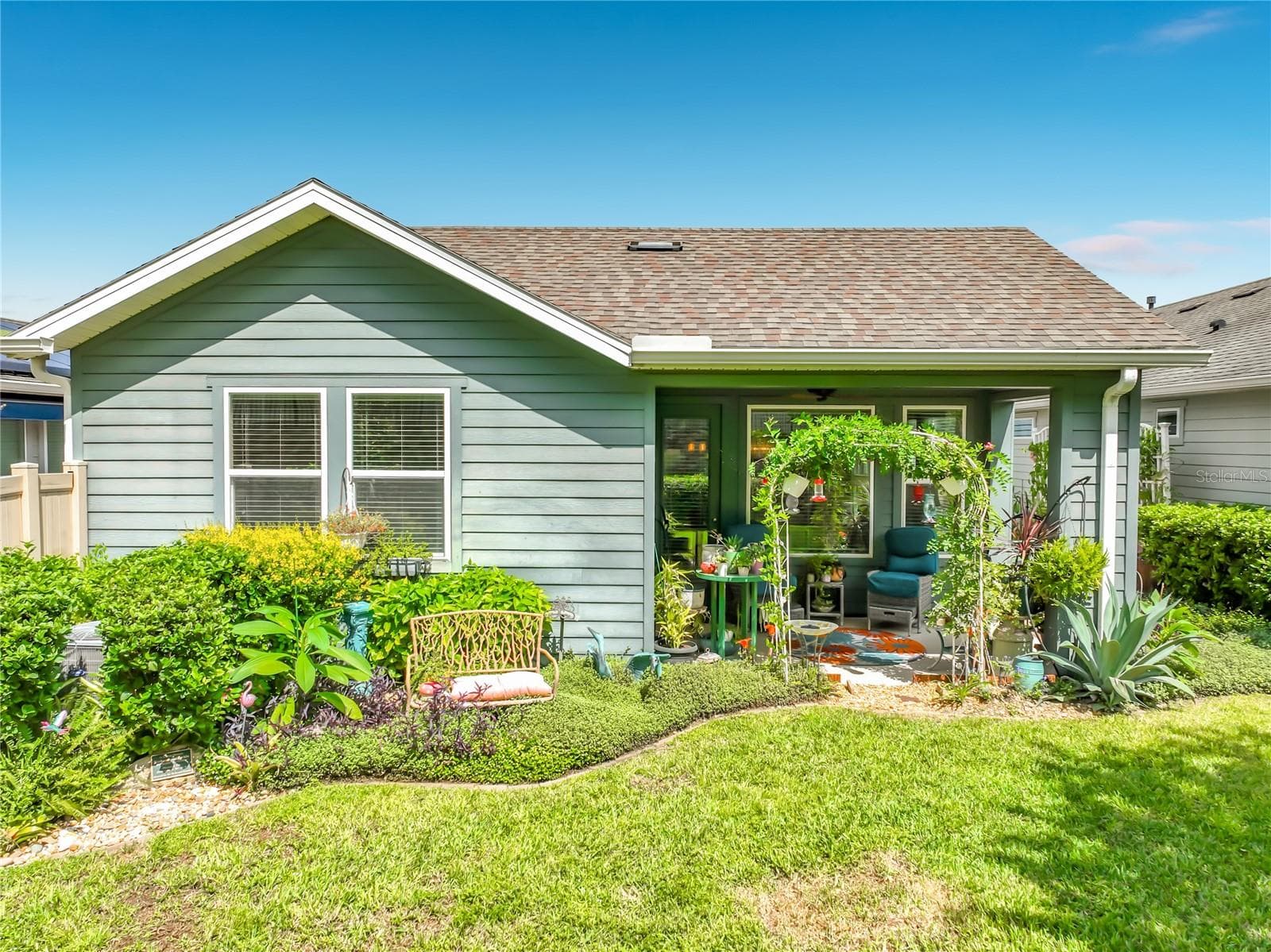 Rearview - 342 ALCOVE DR, GROVELAND