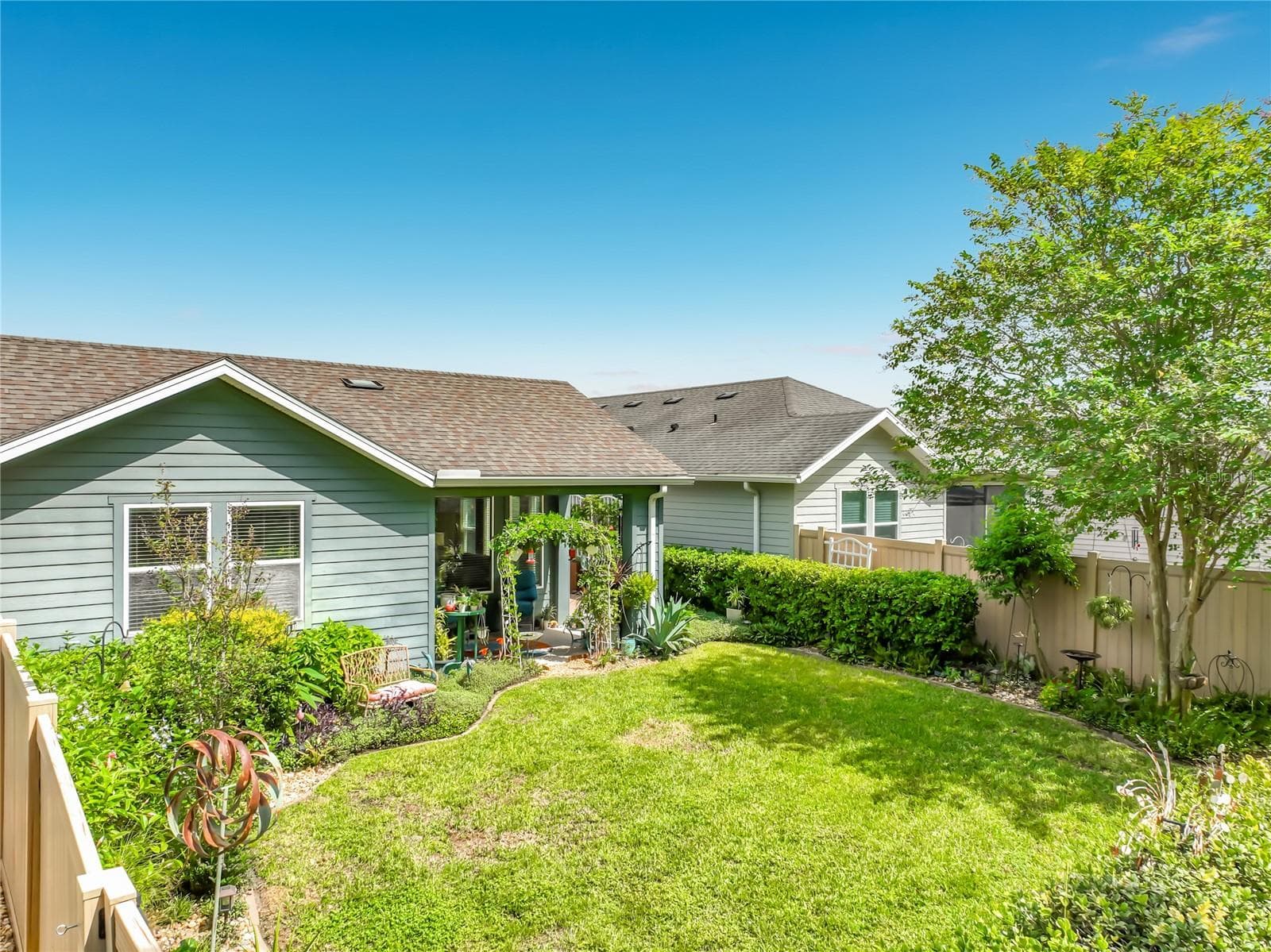 Backyard - 342 ALCOVE DR, GROVELAND