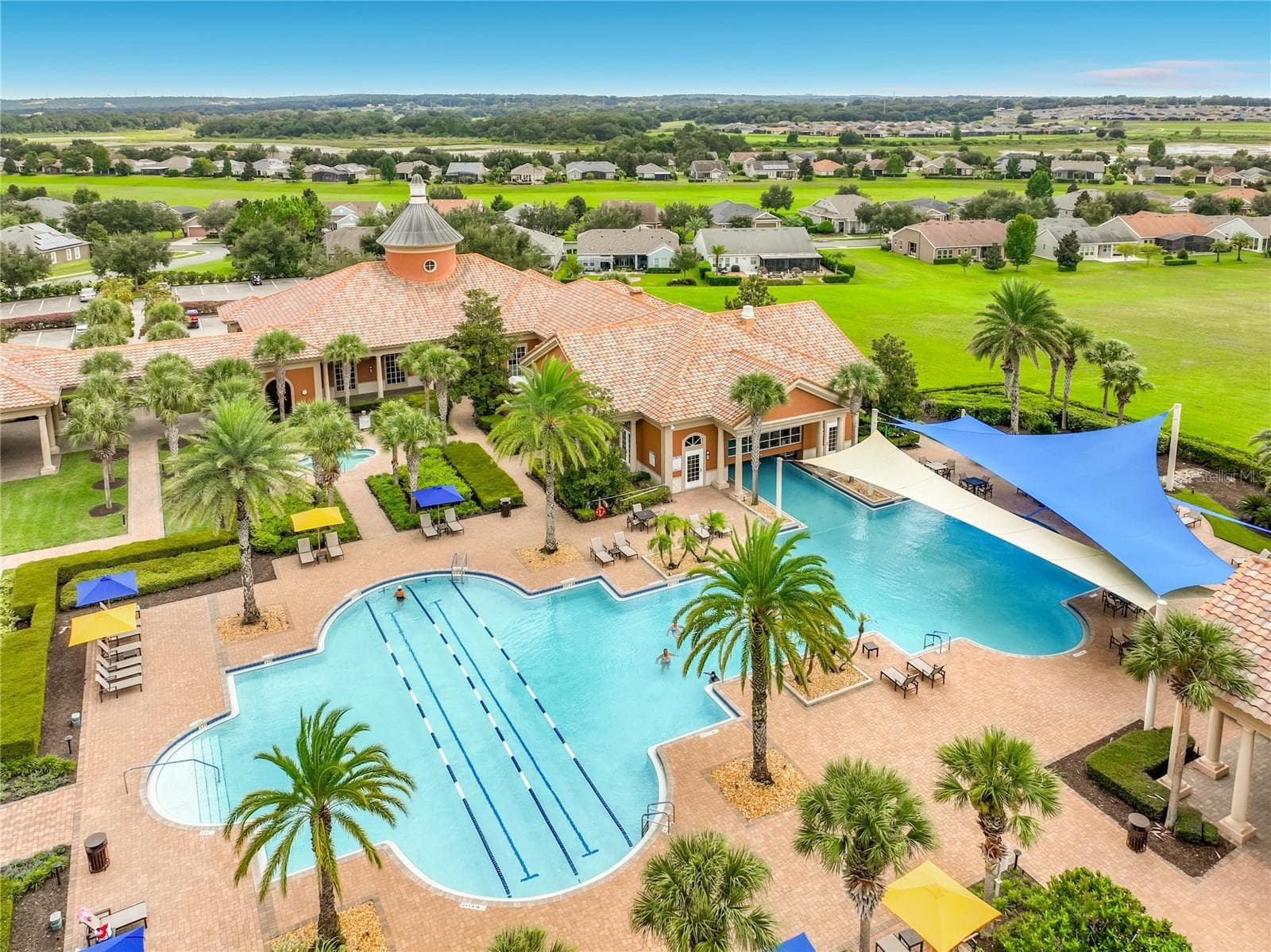 Paradise - 342 ALCOVE DR, GROVELAND
