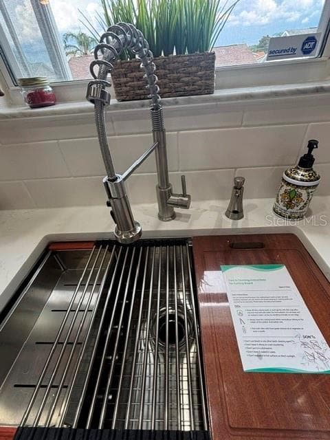 Brand new sink with fun toys - 287 MERCER WAY, THE VILLAGES