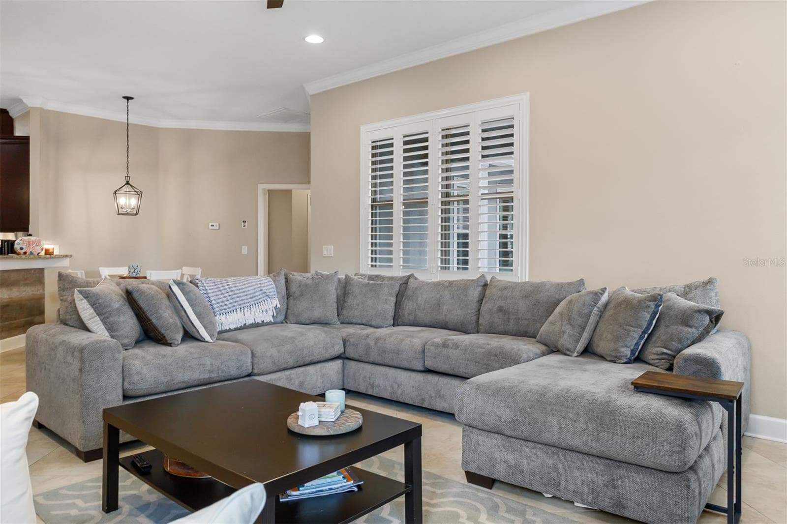Single Family Residence at 11143 WINTHROP LAKE DR, RIVERVIEW, photo 13 of 62