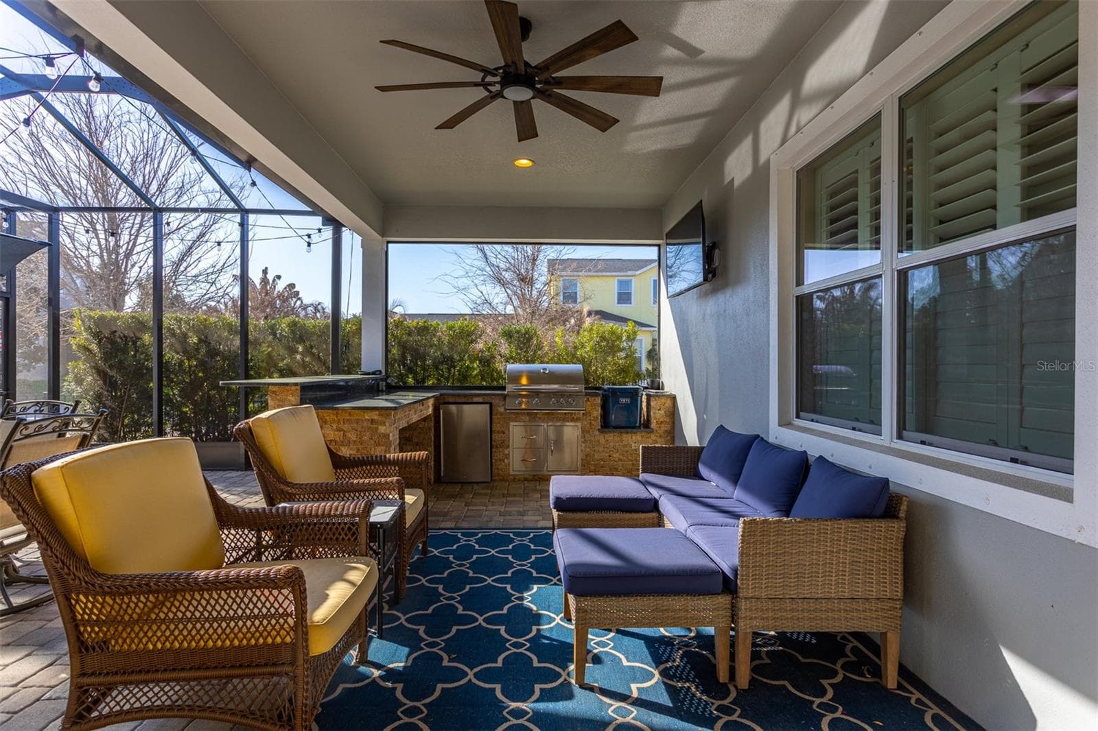 Single Family Residence at 11143 WINTHROP LAKE DR, RIVERVIEW, photo 35 of 62