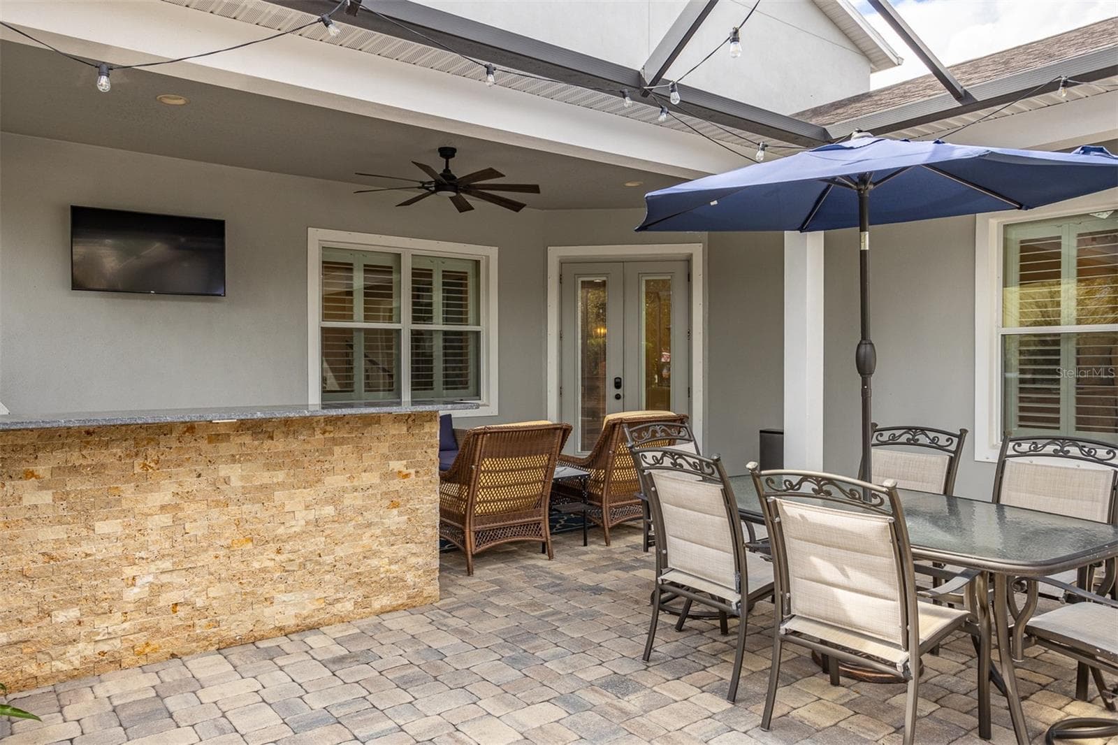 Single Family Residence at 11143 WINTHROP LAKE DR, RIVERVIEW, photo 39 of 62