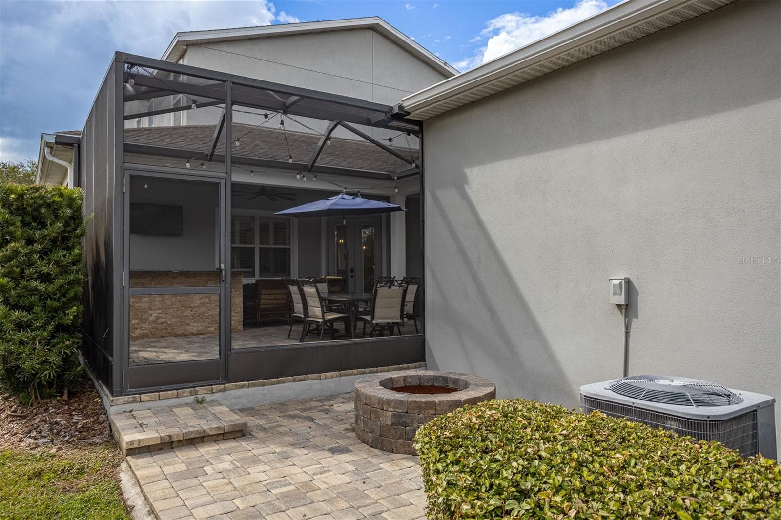 Single Family Residence at 11143 WINTHROP LAKE DR, RIVERVIEW, photo 40 of 62