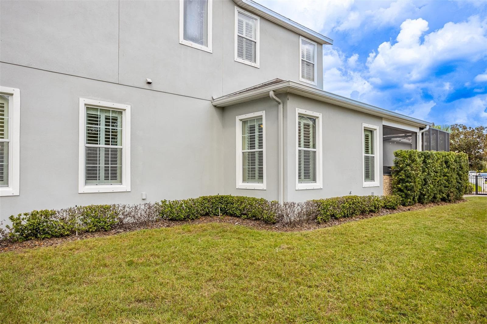 Single Family Residence at 11143 WINTHROP LAKE DR, RIVERVIEW, photo 43 of 62