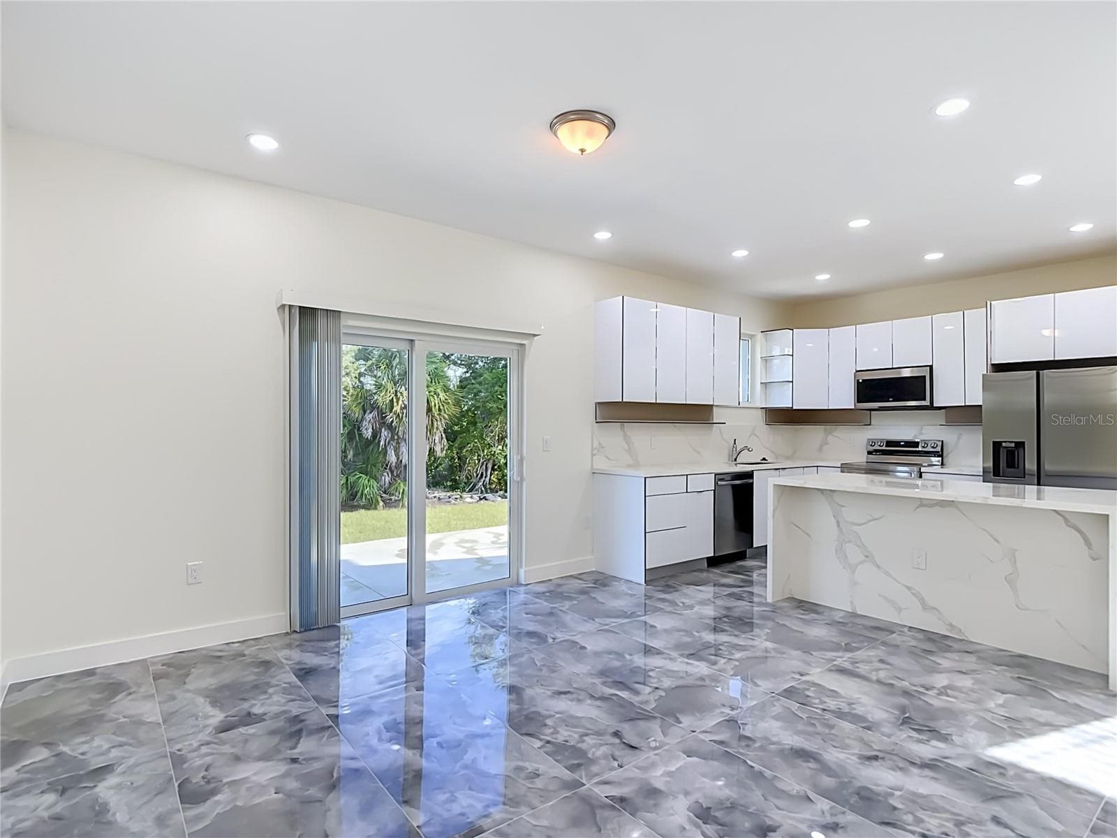 Single Family Residence at 14150 APPLETON BLVD, PORT CHARLOTTE, photo 15 of 39