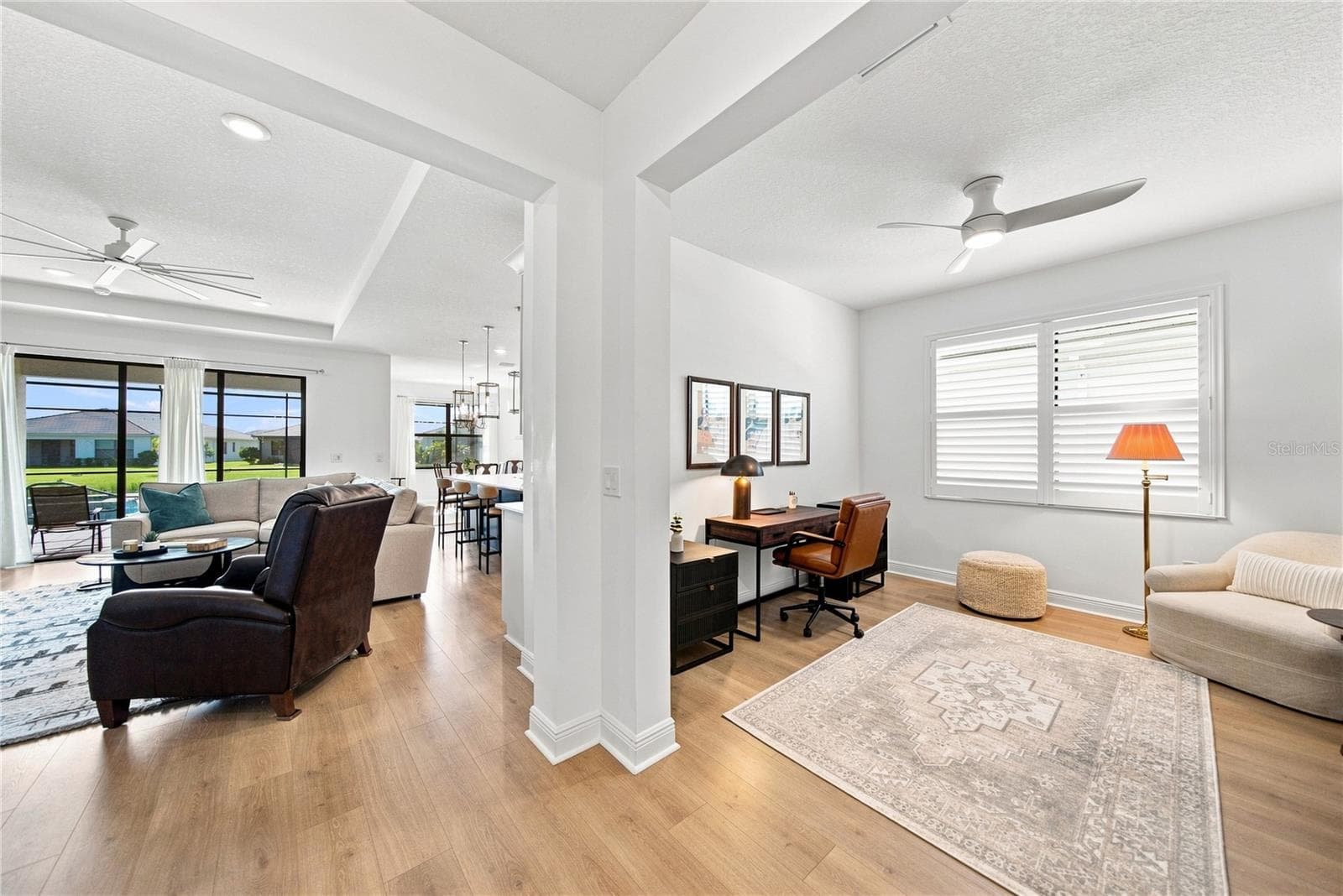 Single Family Residence at 4952 FAIRHOPE CIR, LAKEWOOD RANCH, photo 9 of 77