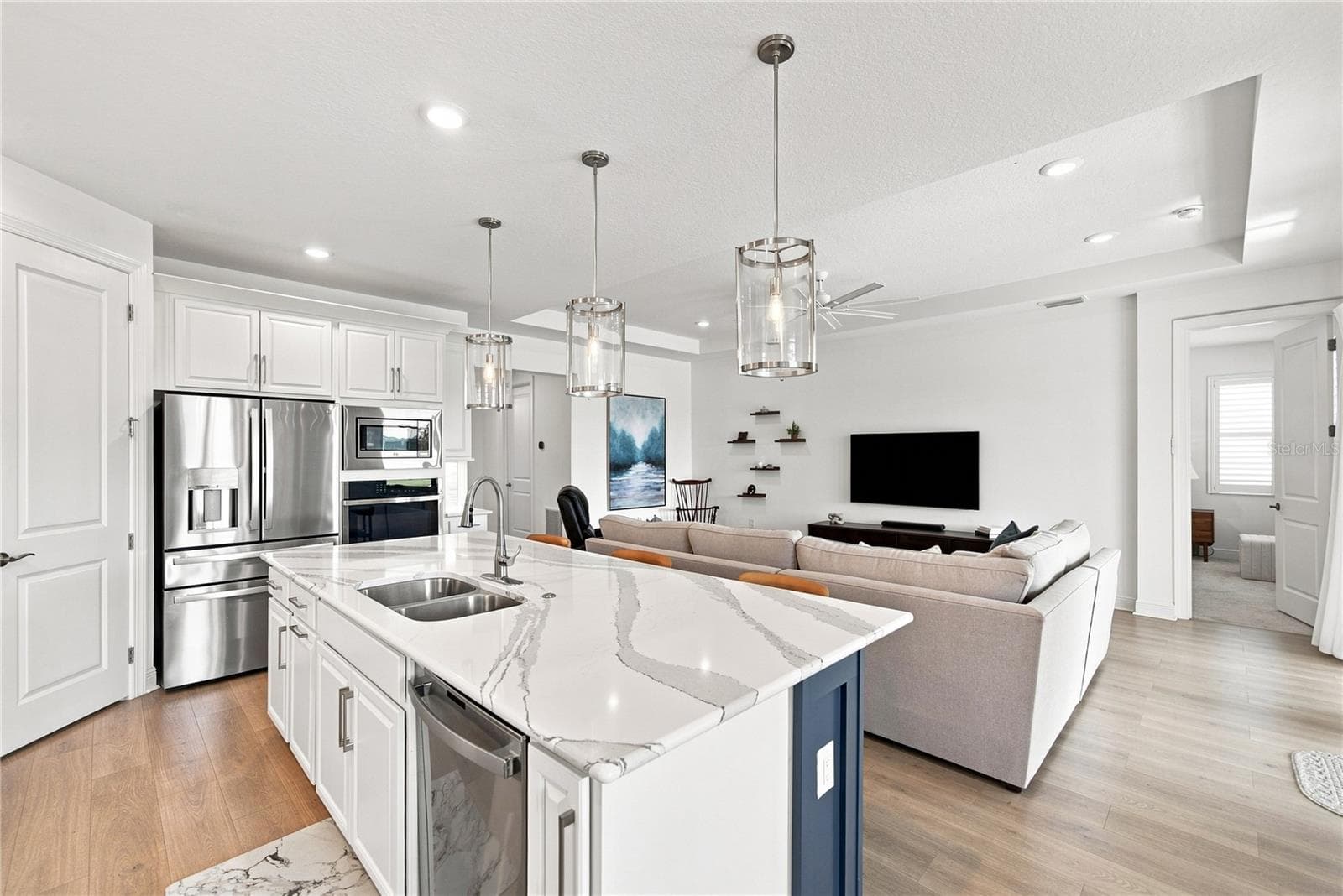 Single Family Residence at 4952 FAIRHOPE CIR, LAKEWOOD RANCH, photo 16 of 77