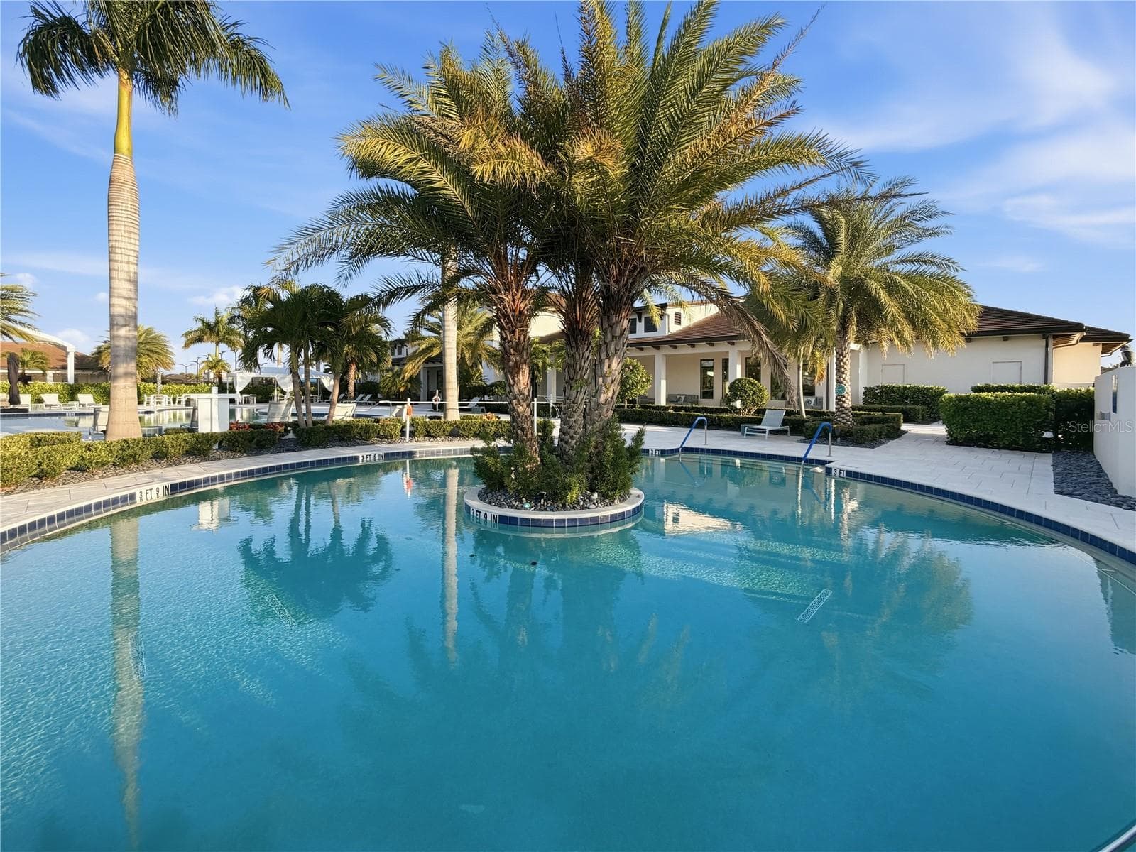 Single Family Residence at 4952 FAIRHOPE CIR, LAKEWOOD RANCH, photo 58 of 77