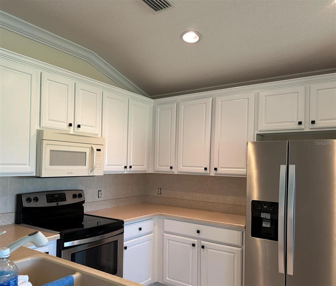 Single Family Residence at 8829 SE 132ND LOOP, SUMMERFIELD, photo 5 of 48