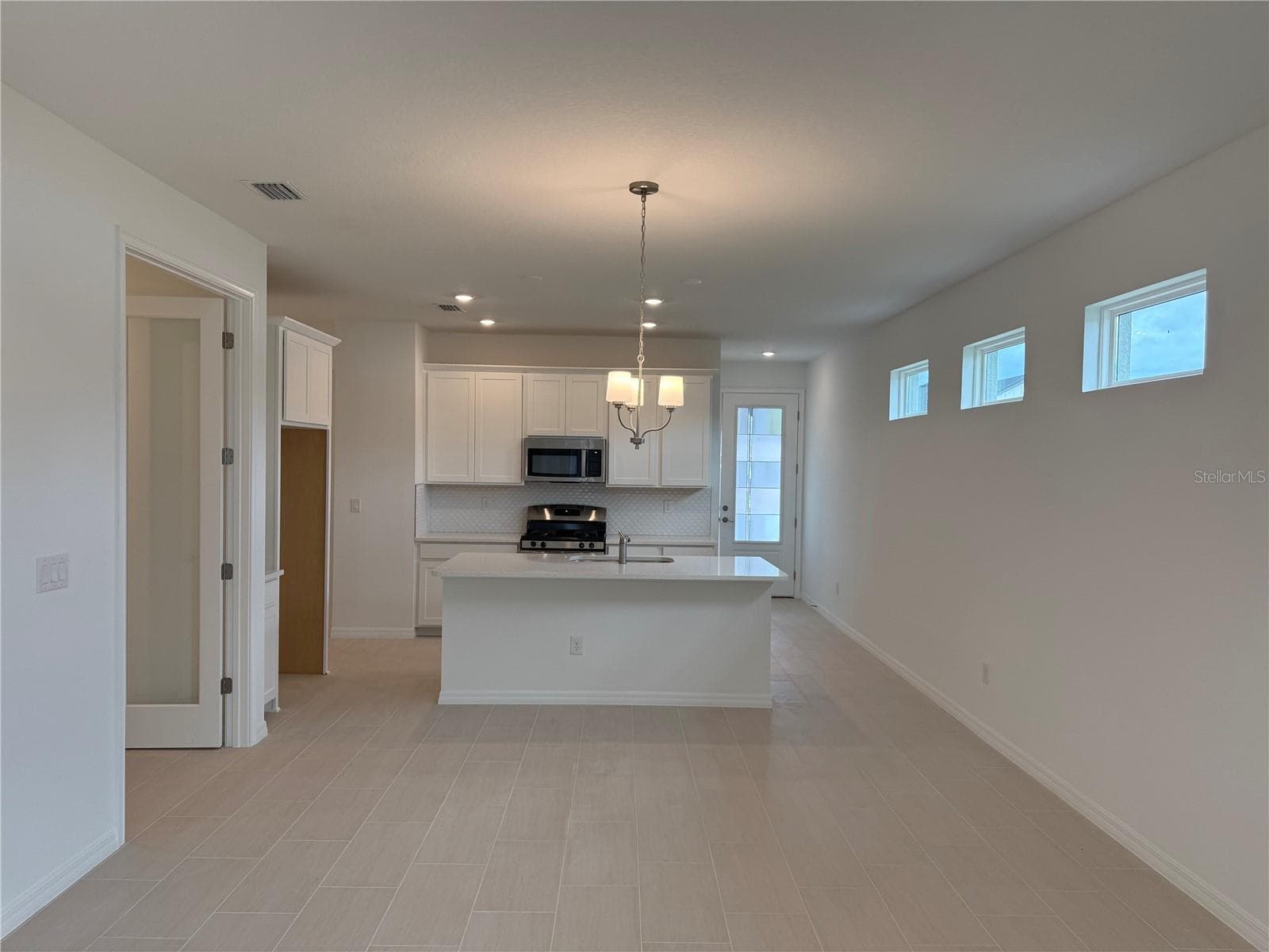 Villa at 3694 NANDINA CIR, SUN CITY CENTER, photo 4 of 7