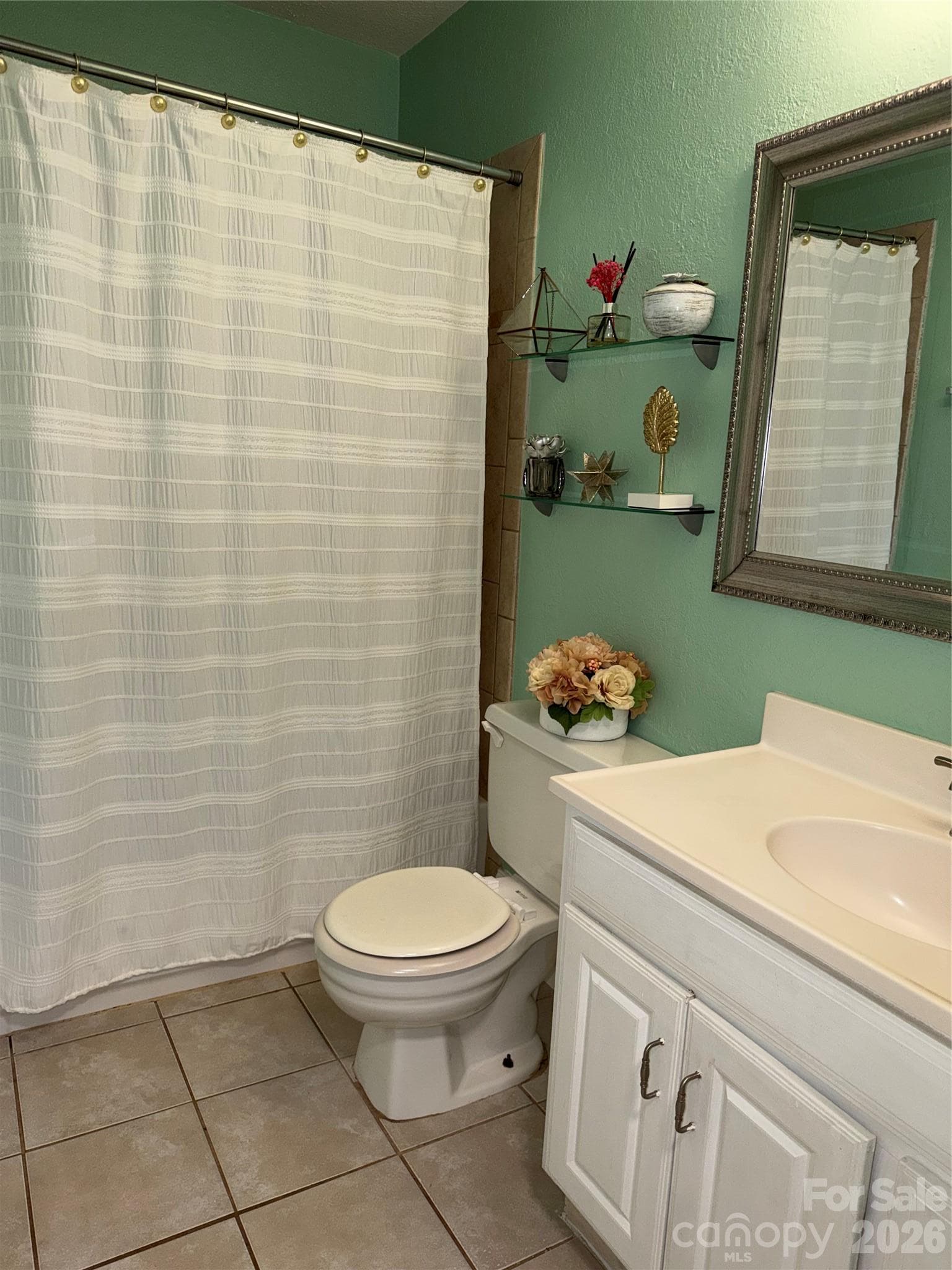 Single Family Residence at 3425 Cross Winds Road, Charlotte, photo 11 of 28