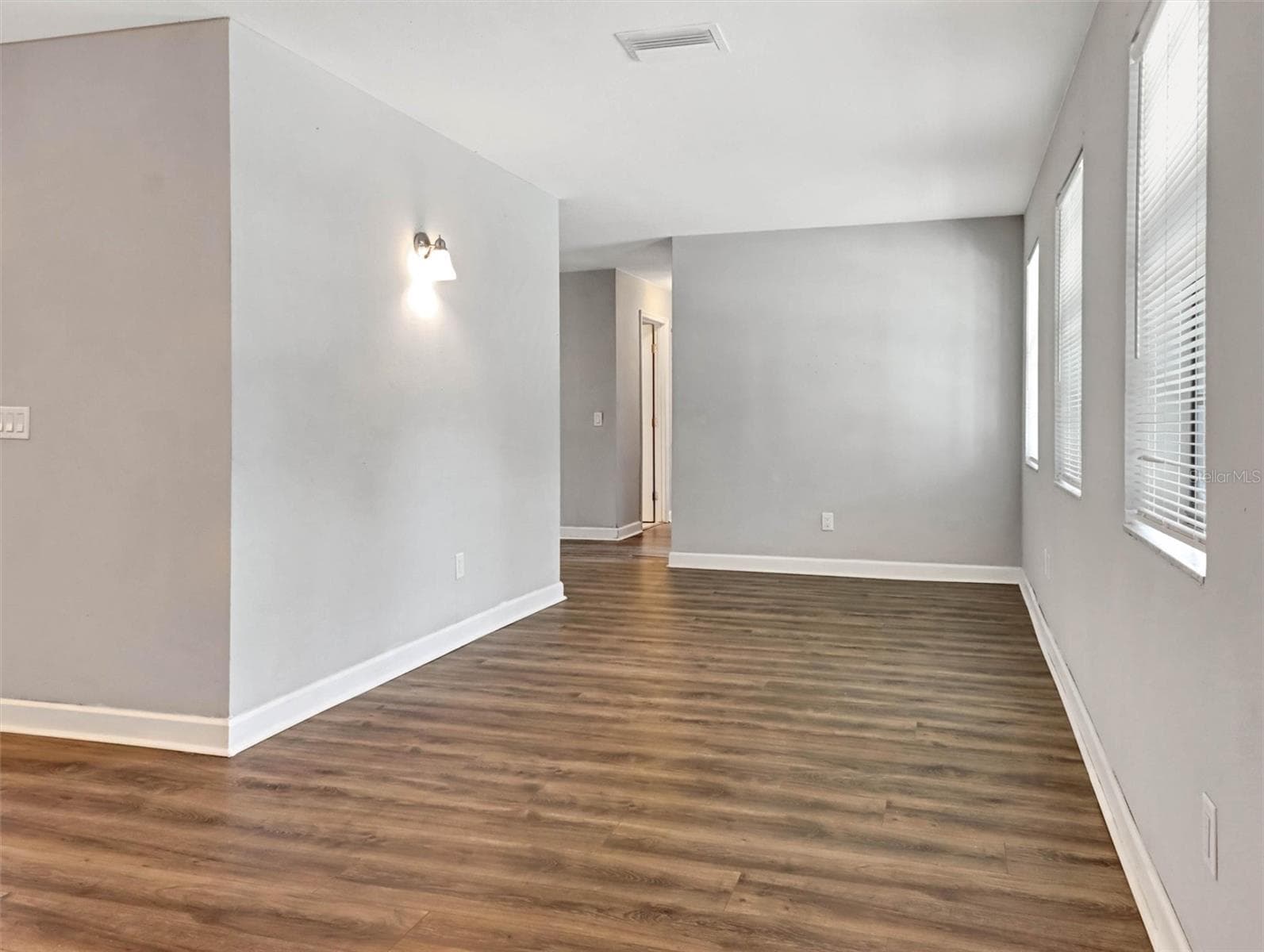 Living Room - 1612 E NORTH BAY ST, TAMPA
