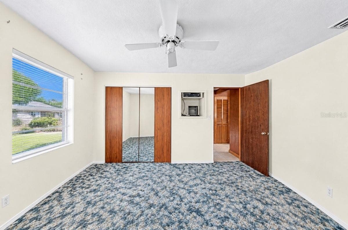 Single Family Residence at 118 PALM DR, DAYTONA BEACH, photo 16 of 27